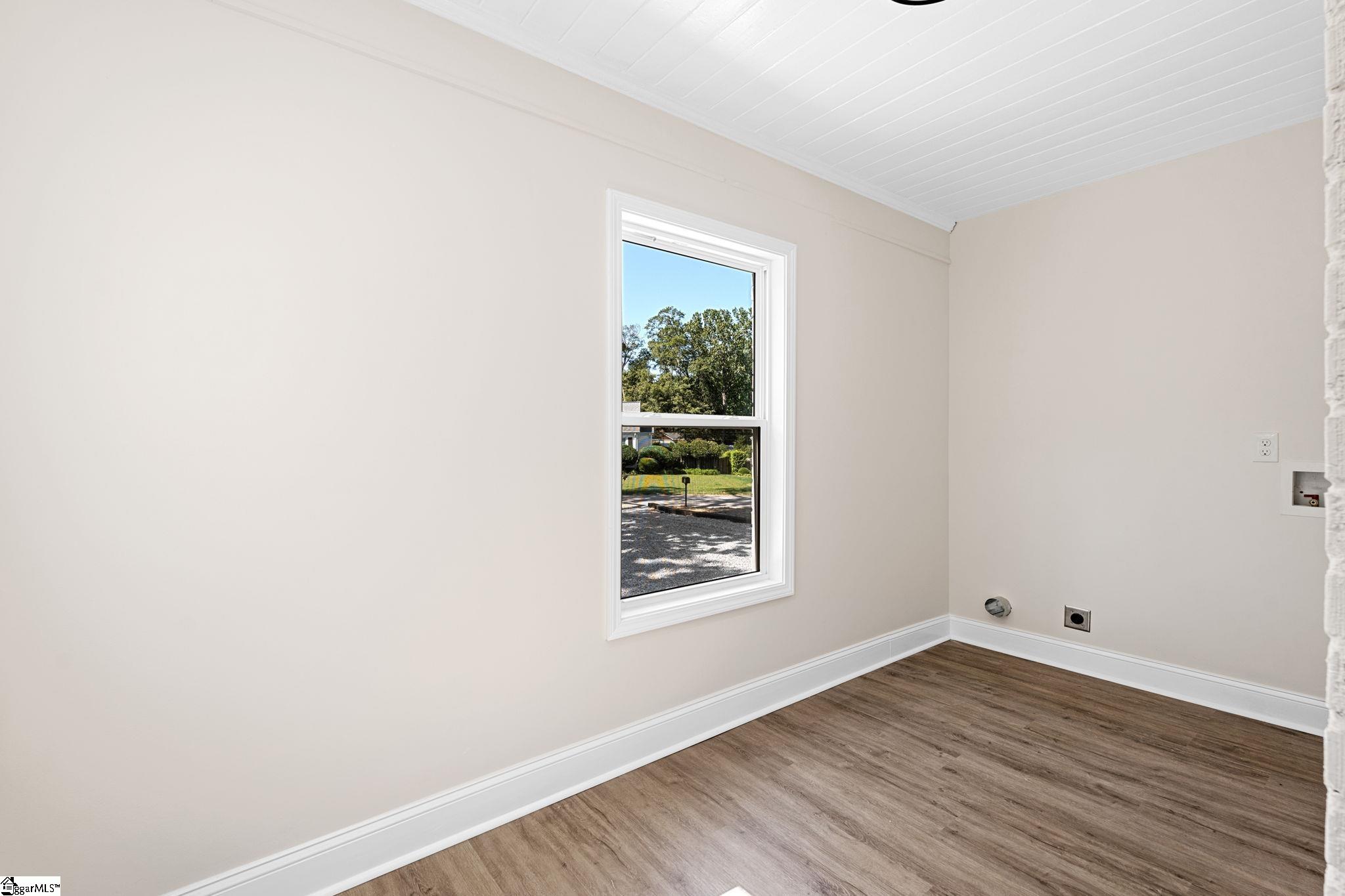 MLS #1571833 image #26