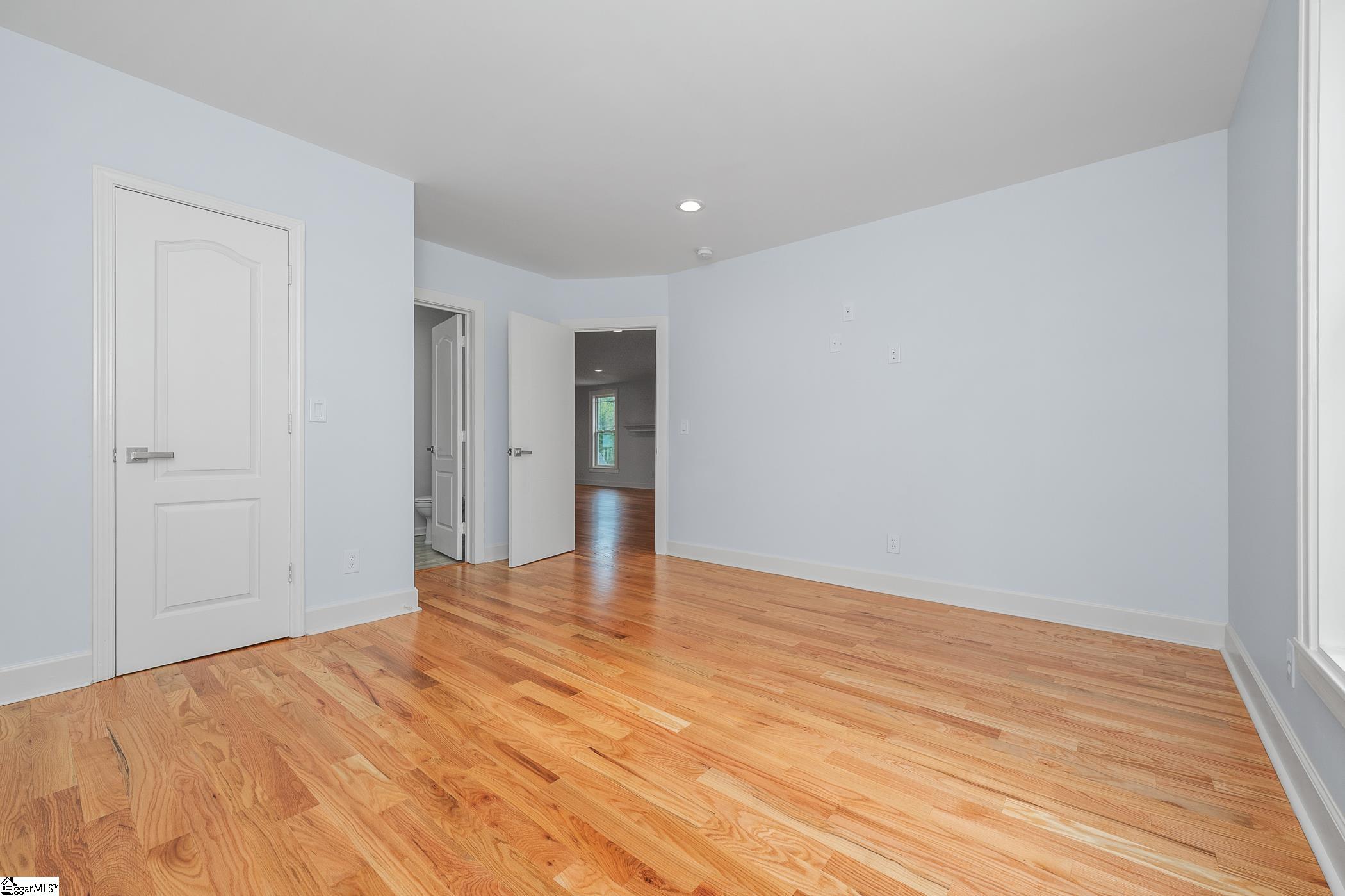 MLS #1571857 image #17