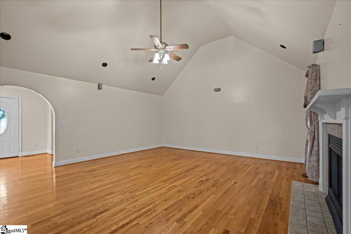 MLS #1571867 image #12