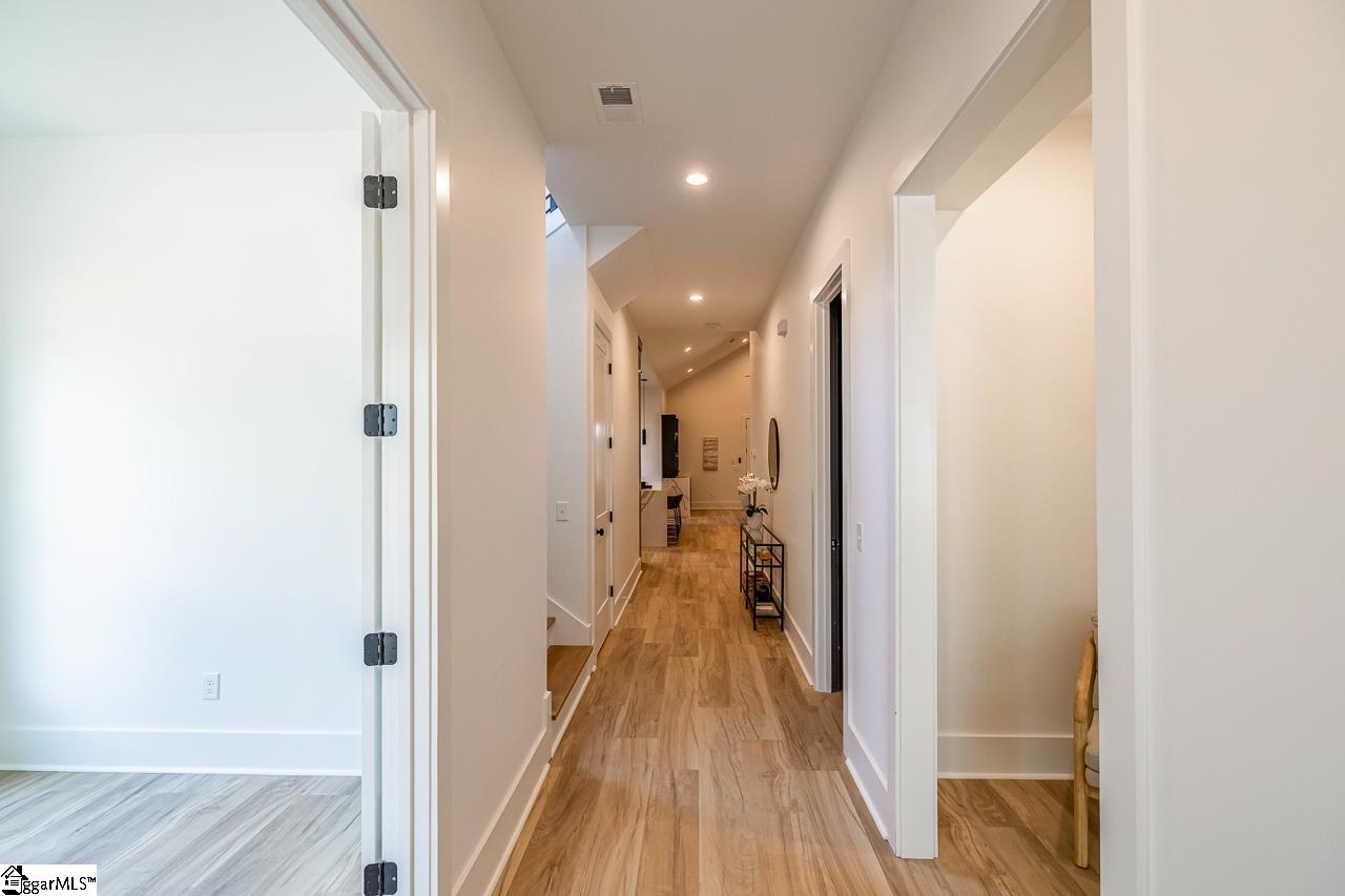 MLS #1571874 image #1