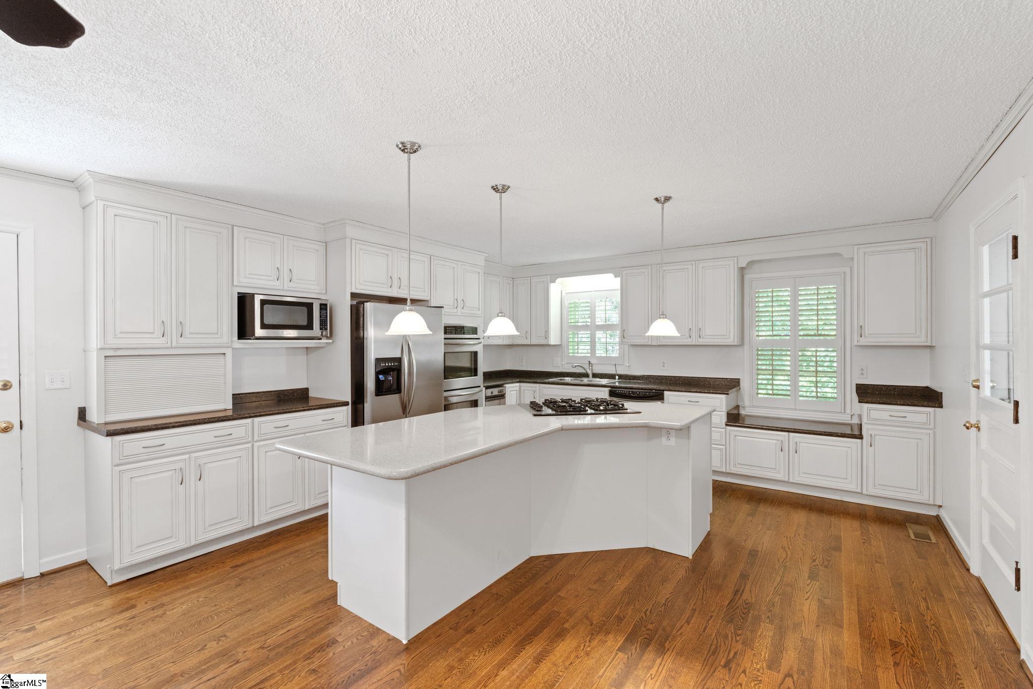 MLS #1571887 image #1