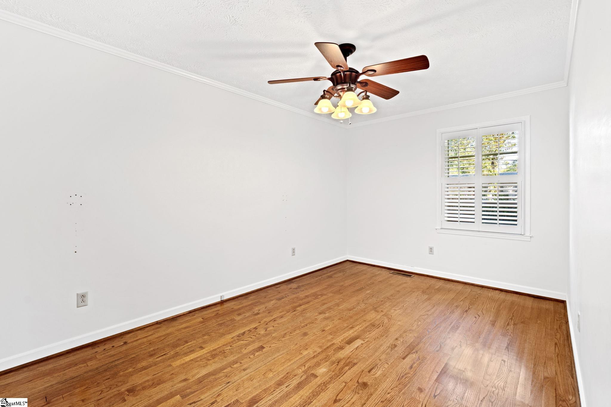 MLS #1571887 image #17