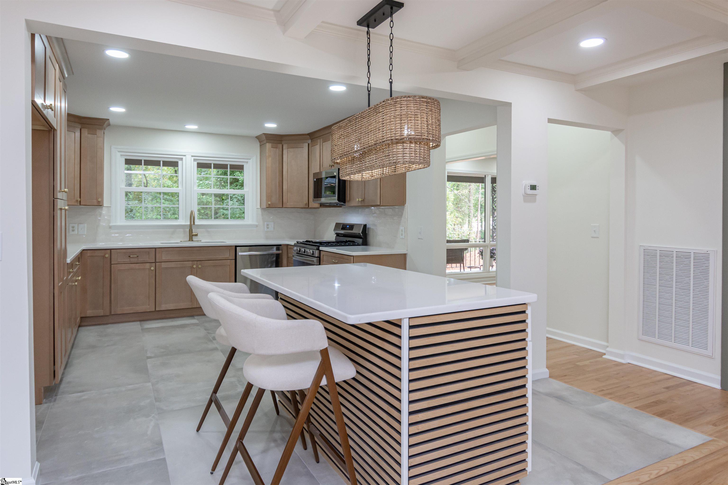 MLS #1571890 image #1