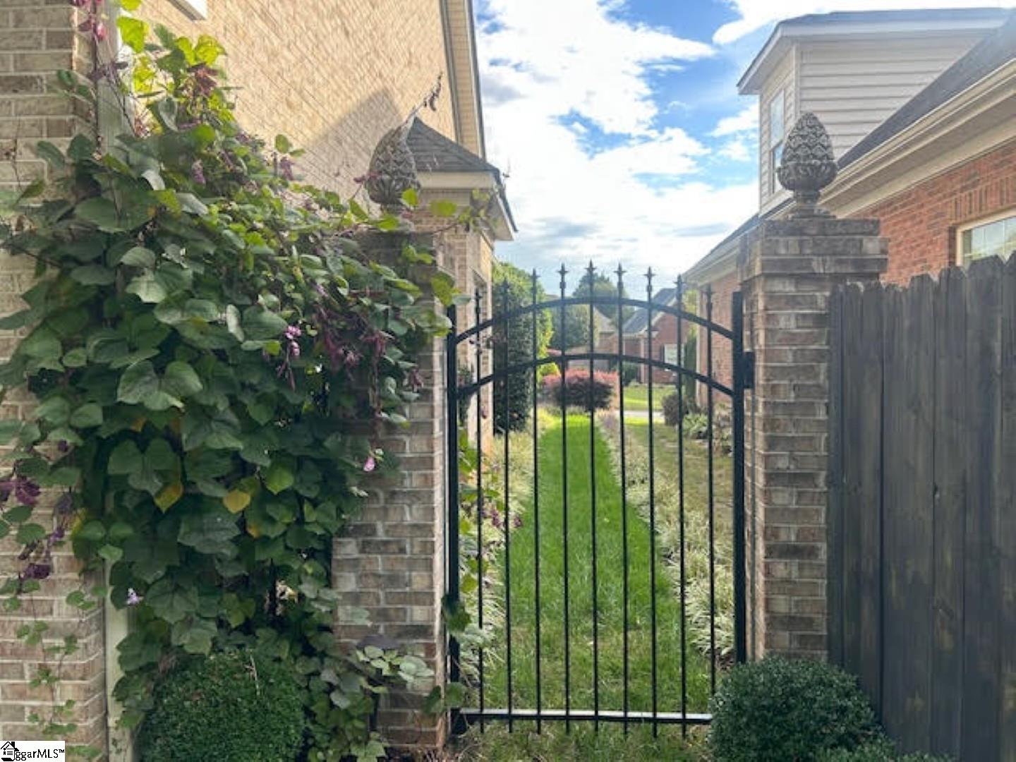 MLS #1571906 image #40