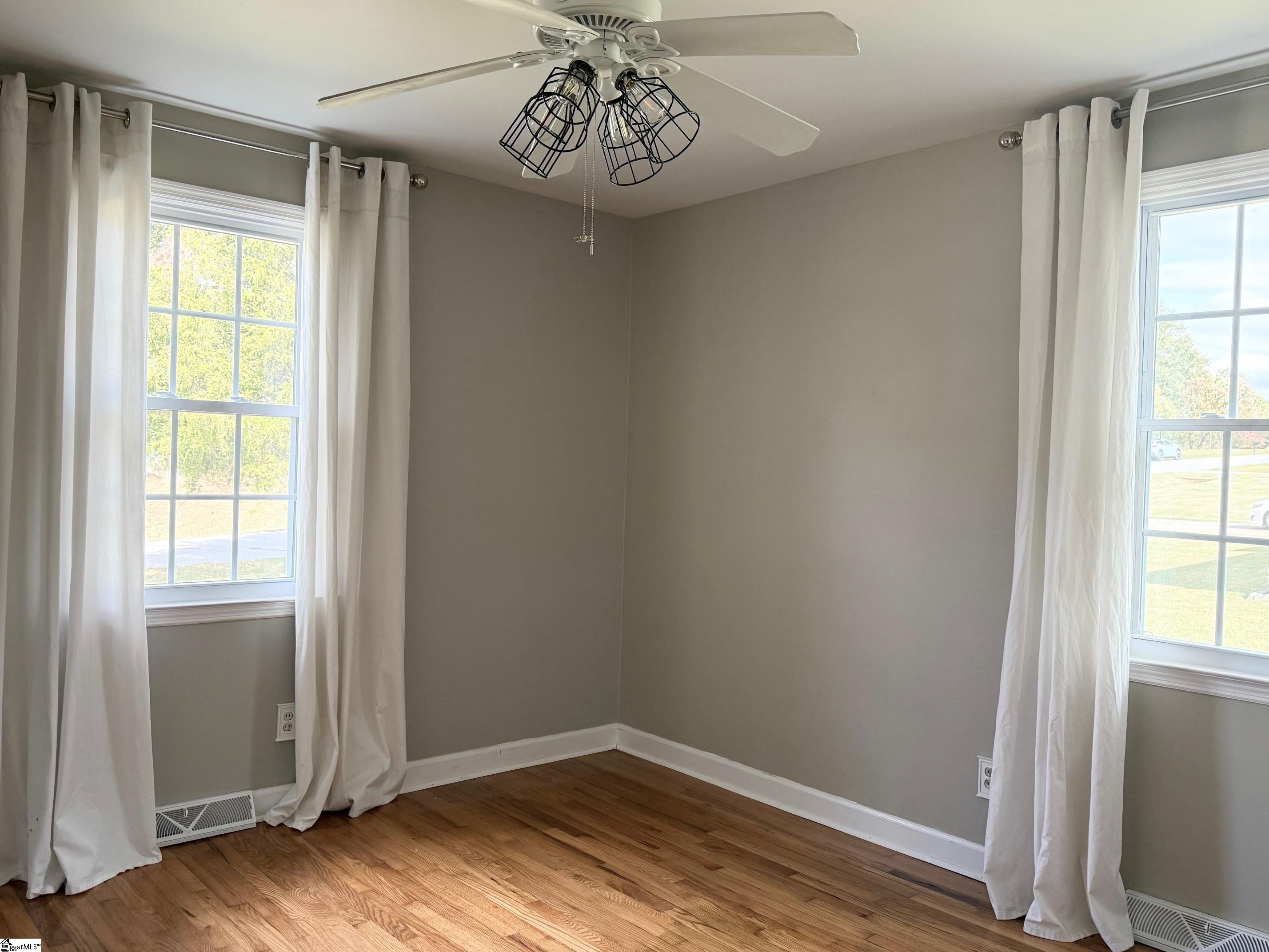 MLS #1571935 image #22