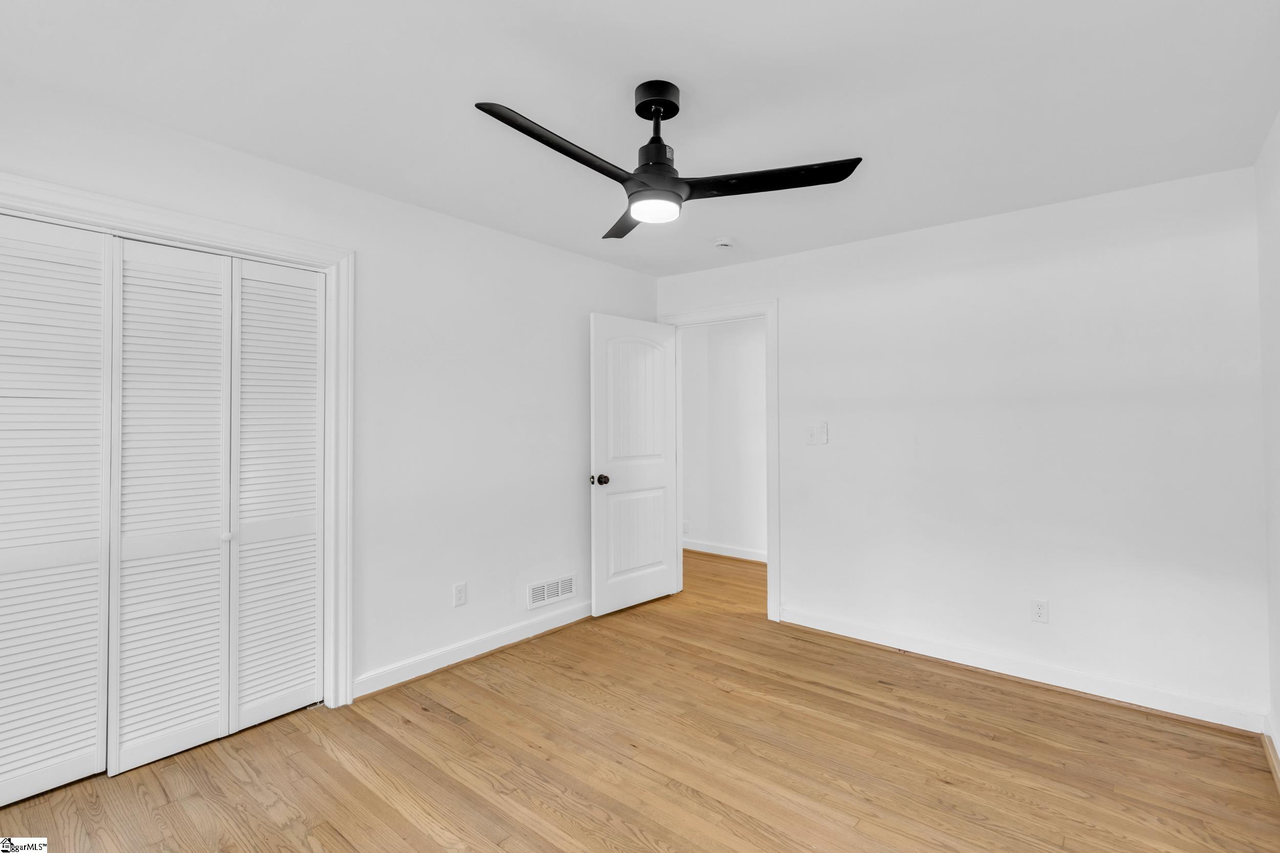 MLS #1571940 image #16