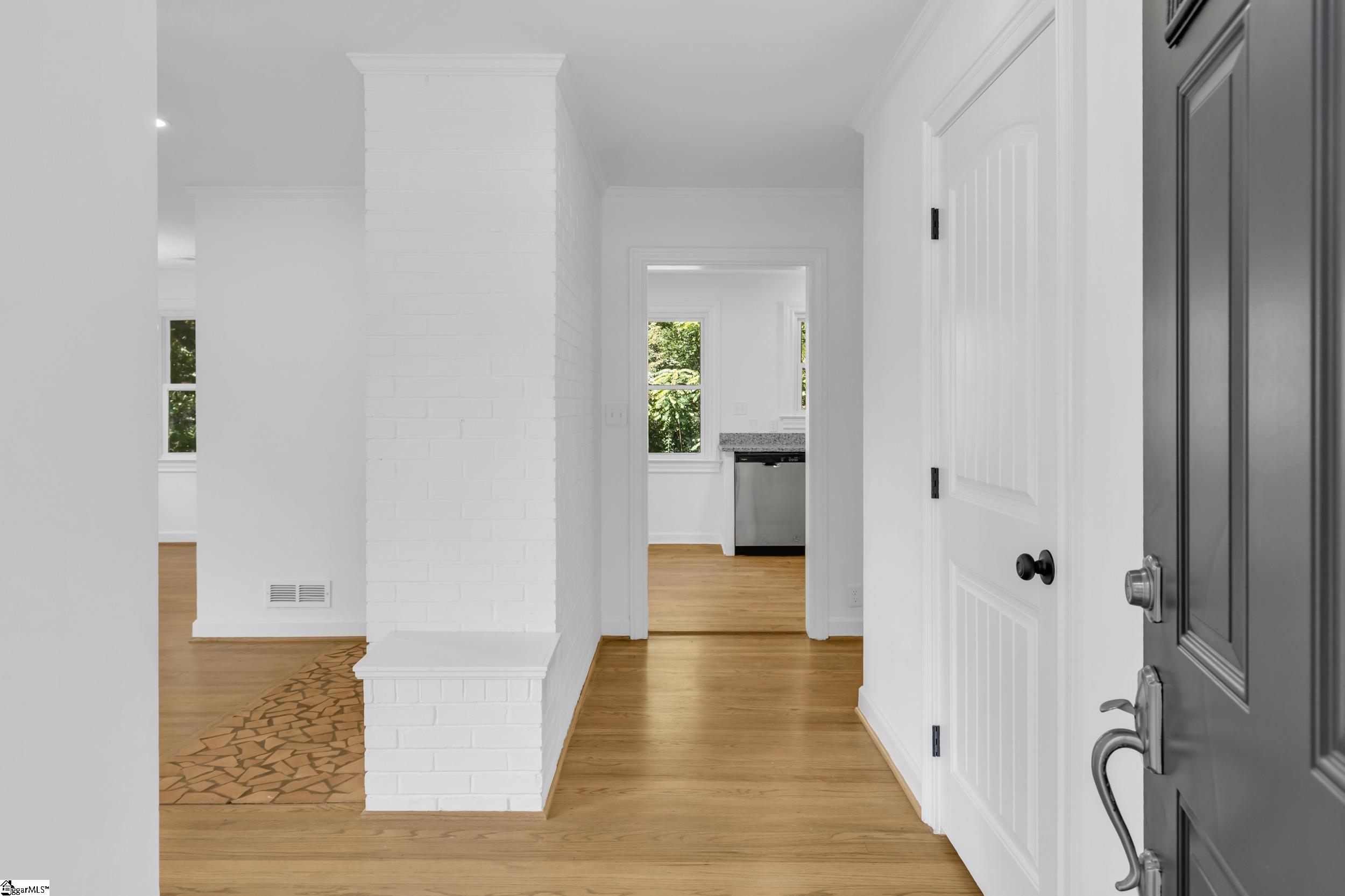 MLS #1571940 image #2