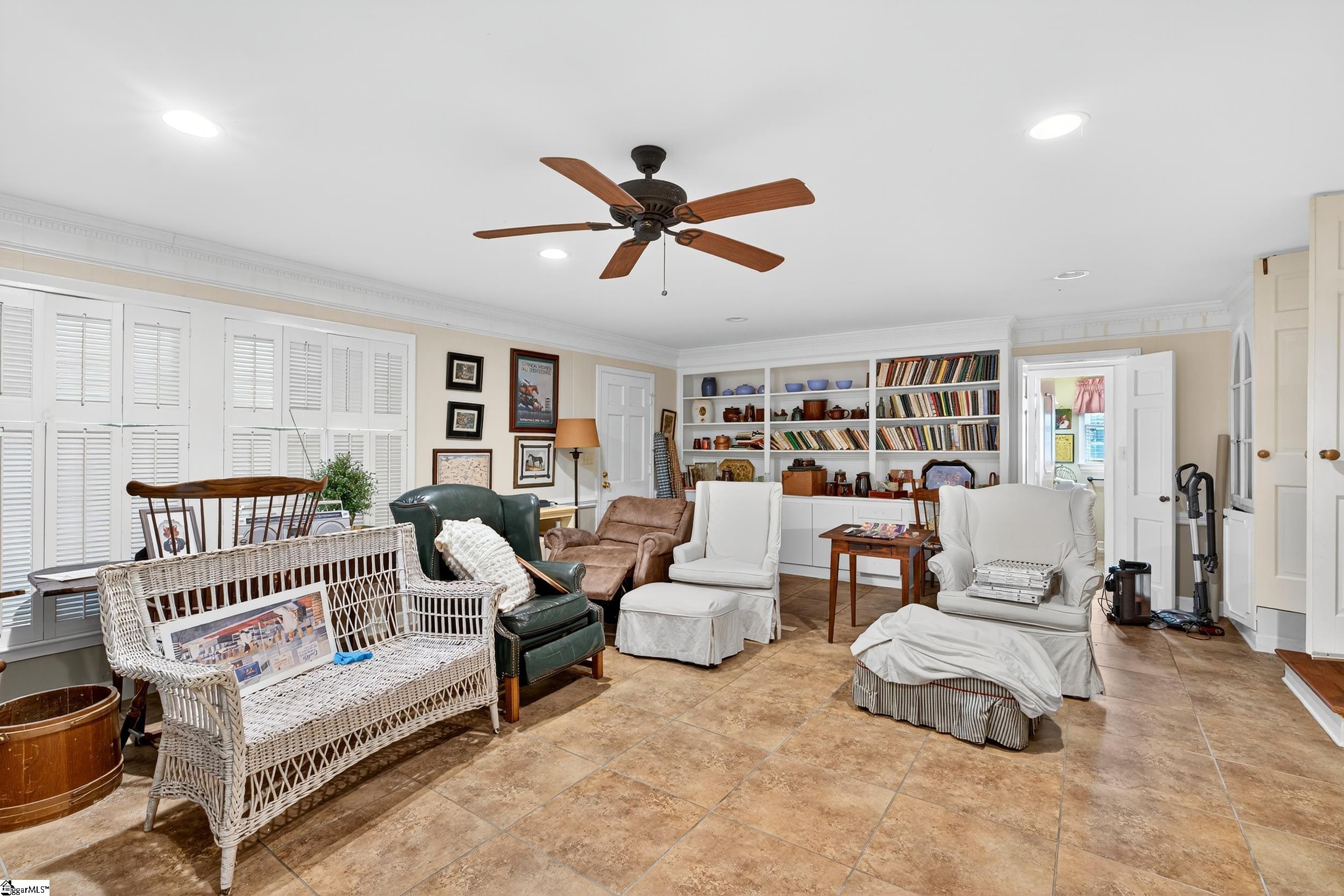 MLS #1571941 image #14