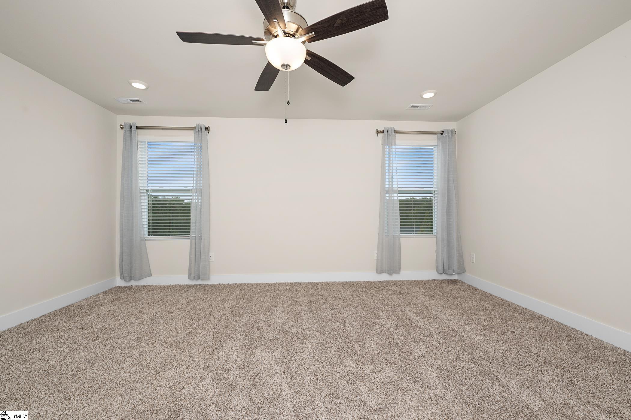 MLS #1571946 image #10