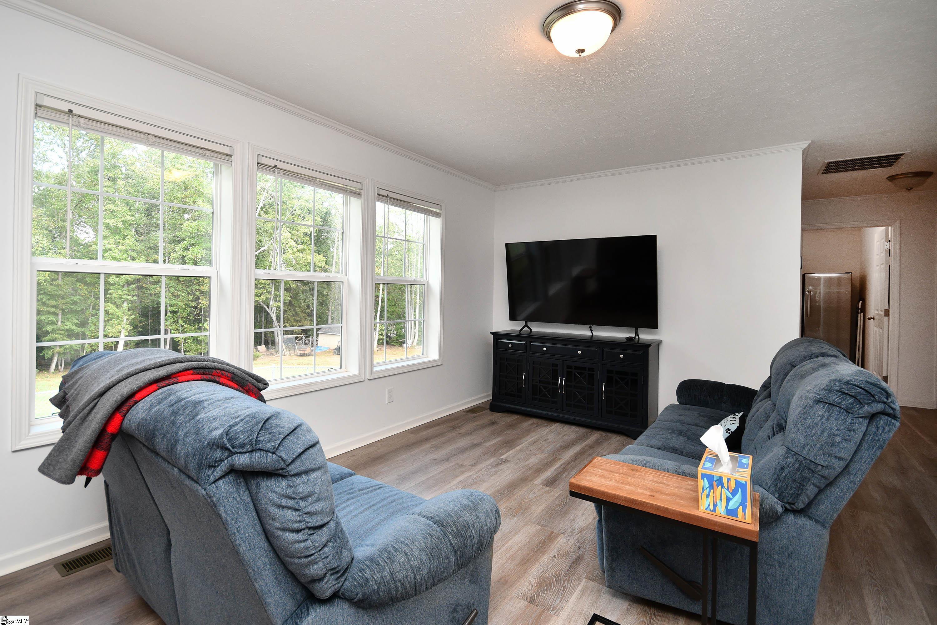 MLS #1571953 image #16