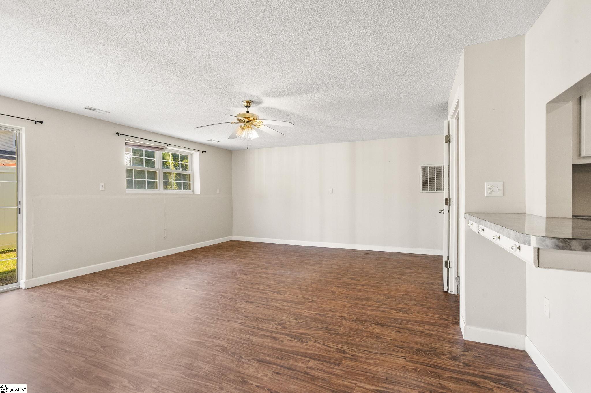 MLS #1571982 image #23