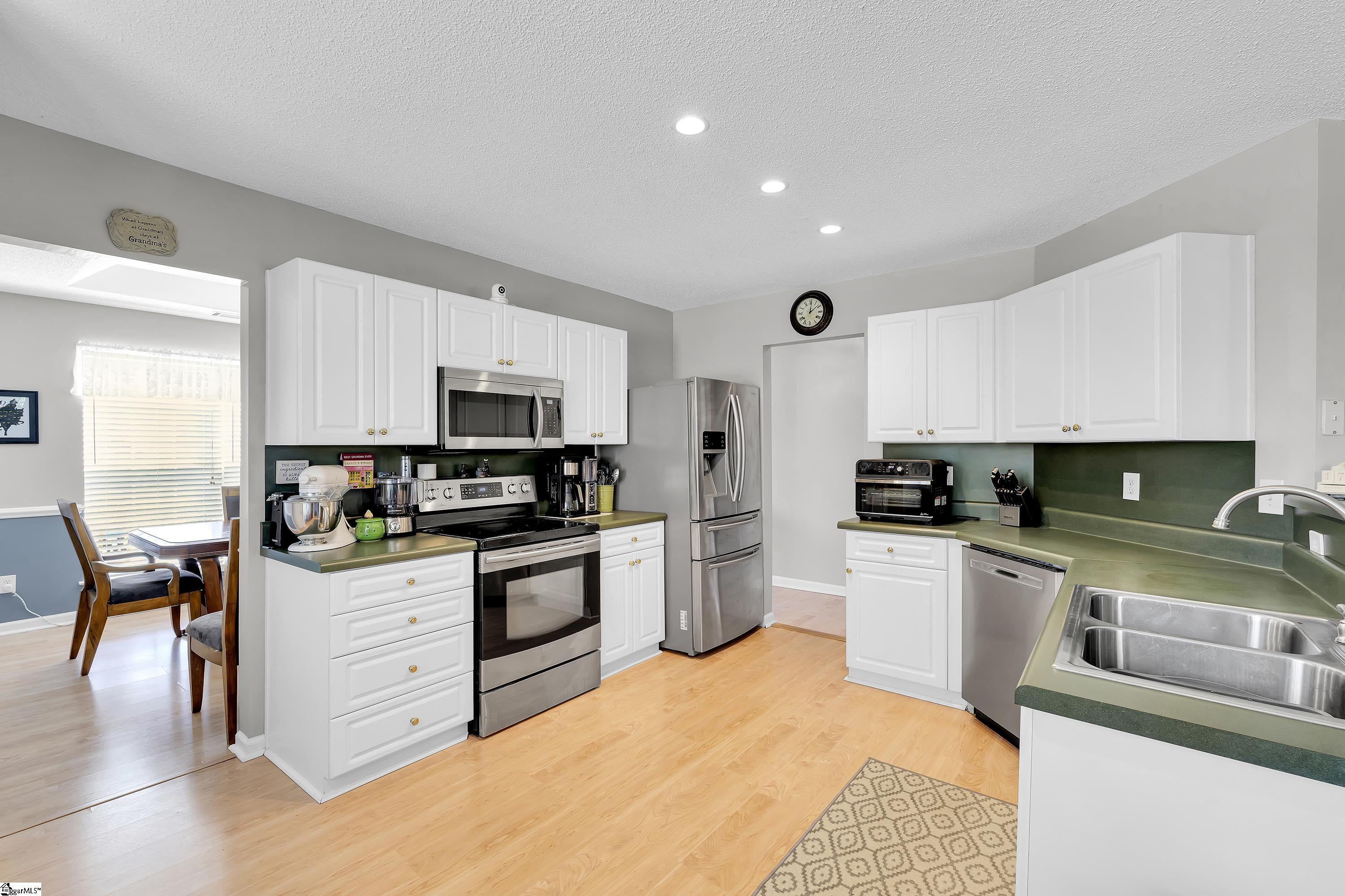 MLS #1571996 image #1