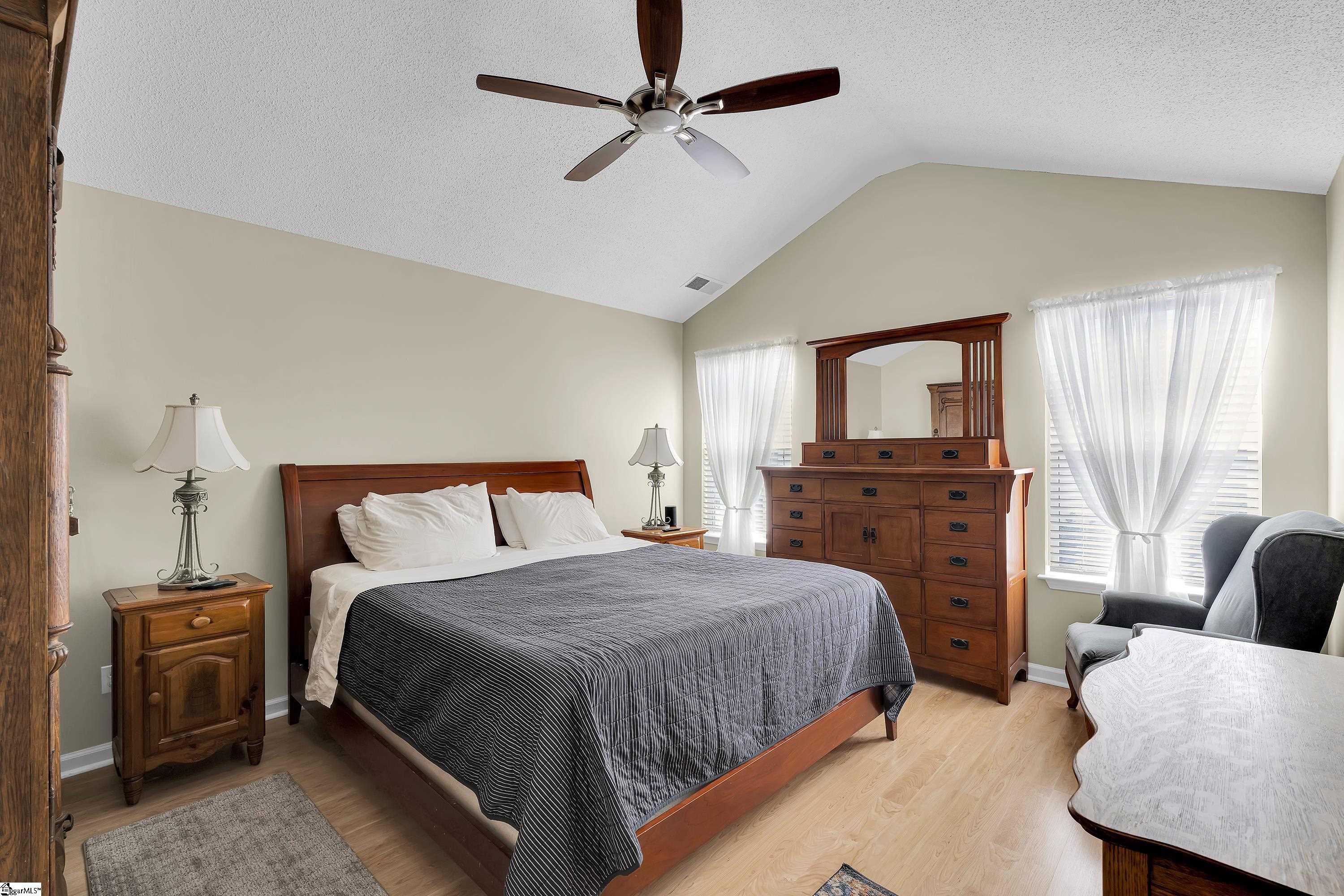 MLS #1571996 image #9