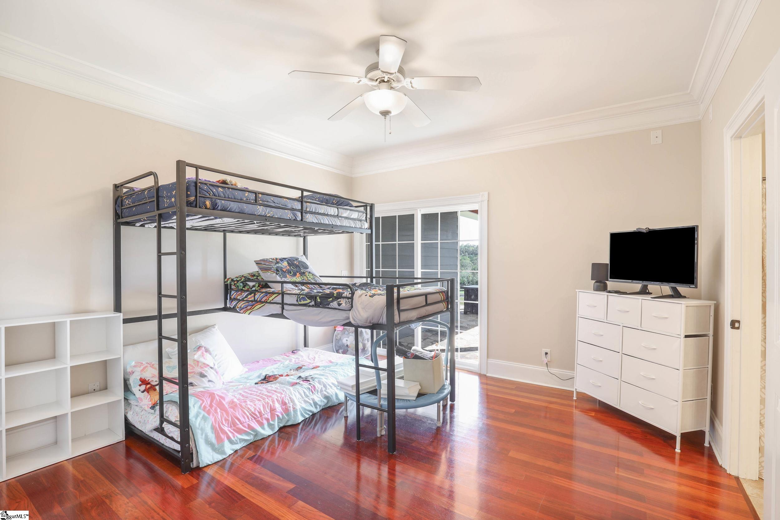 MLS #1571999 image #15