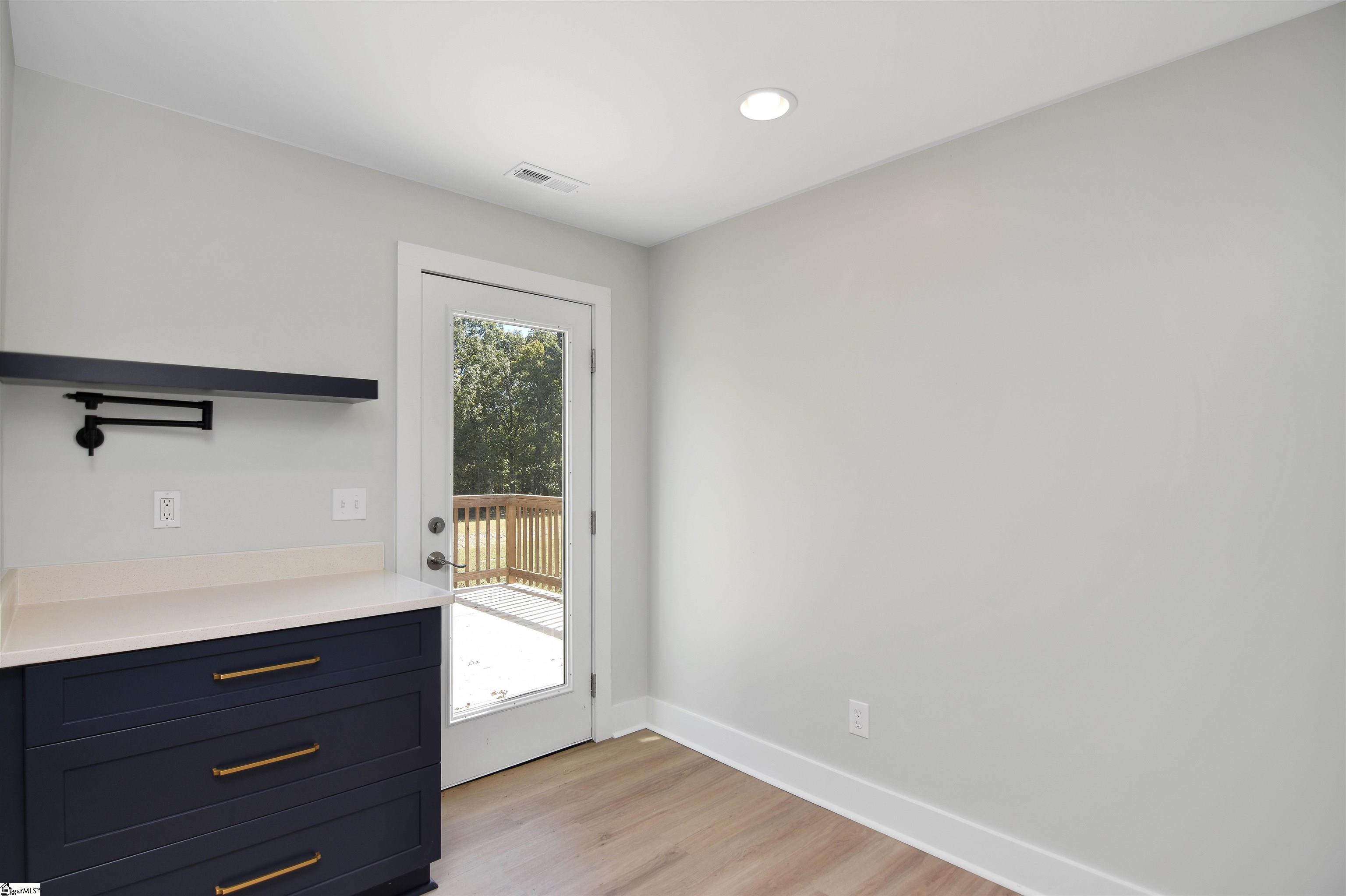 MLS #1572071 image #17