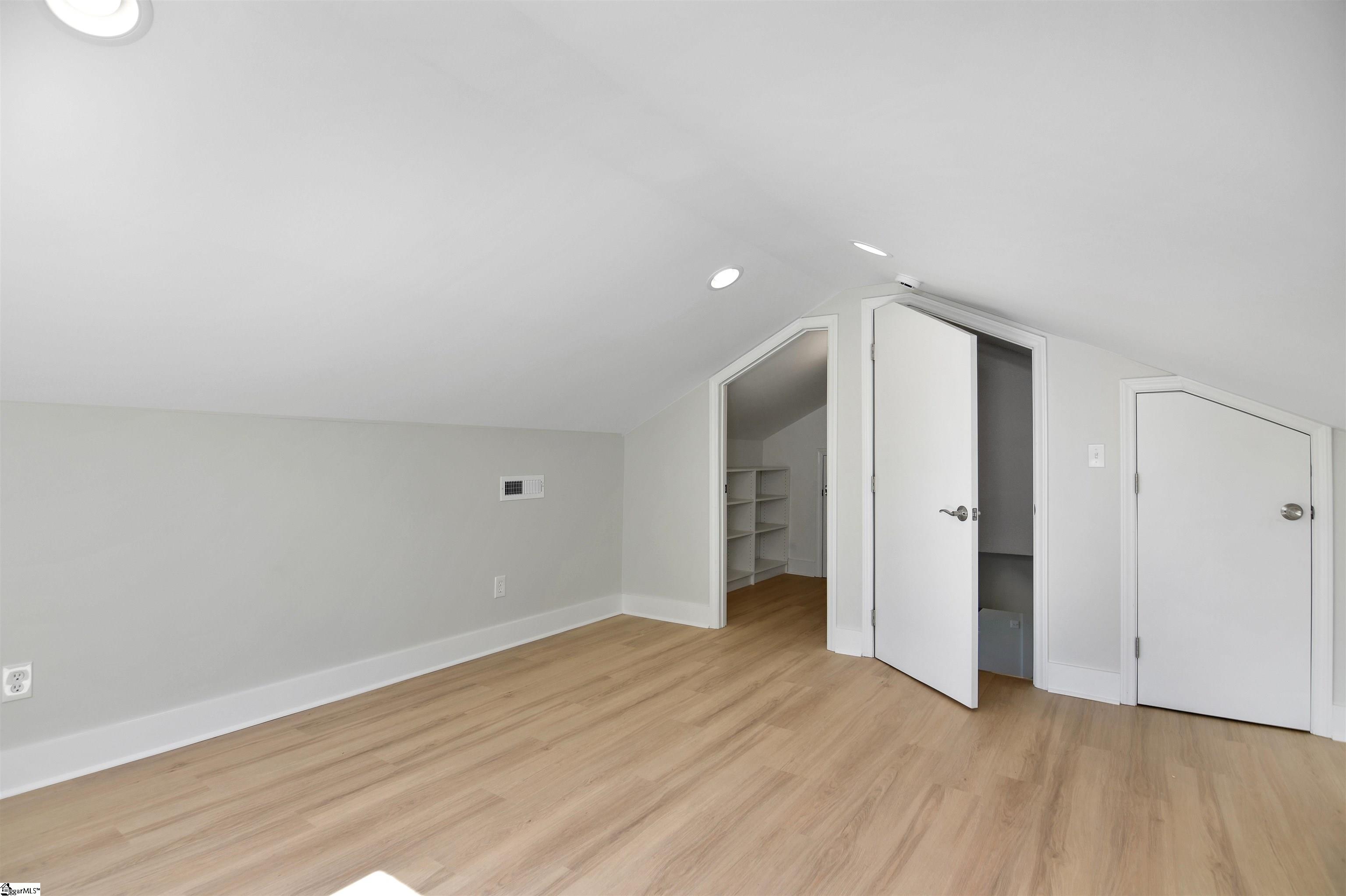 MLS #1572071 image #36