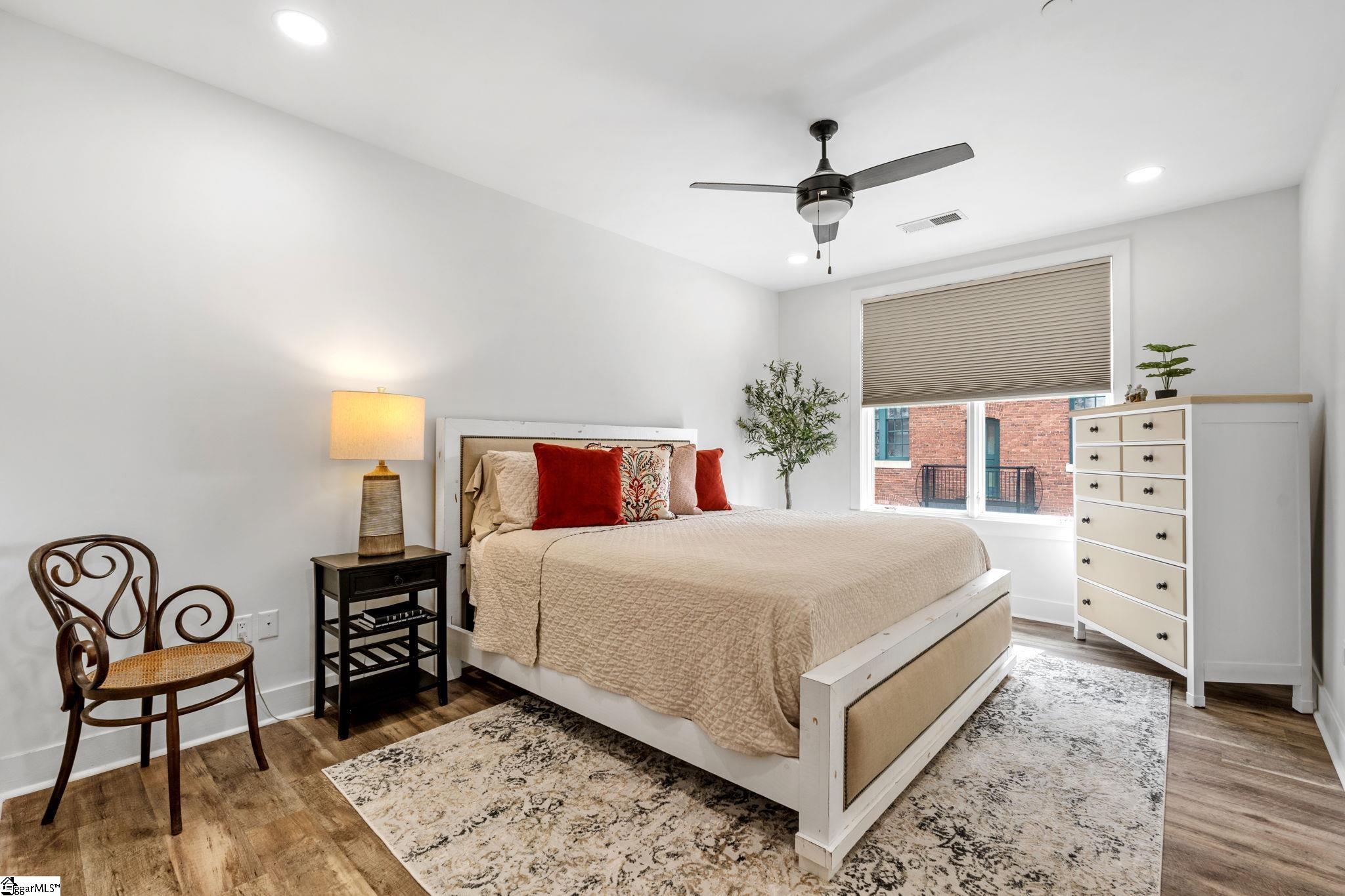 MLS #1559968 image #13