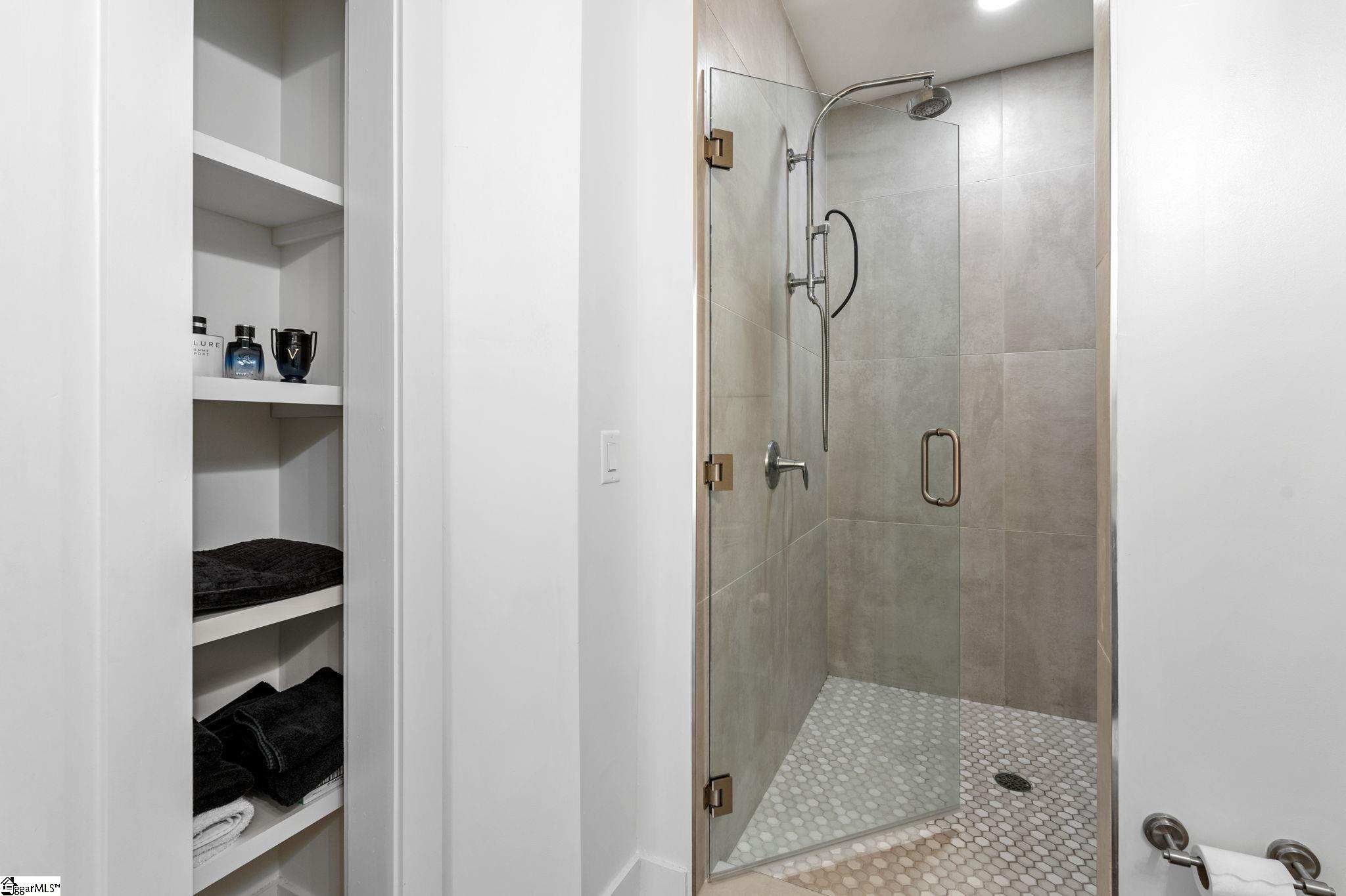 MLS #1559968 image #16