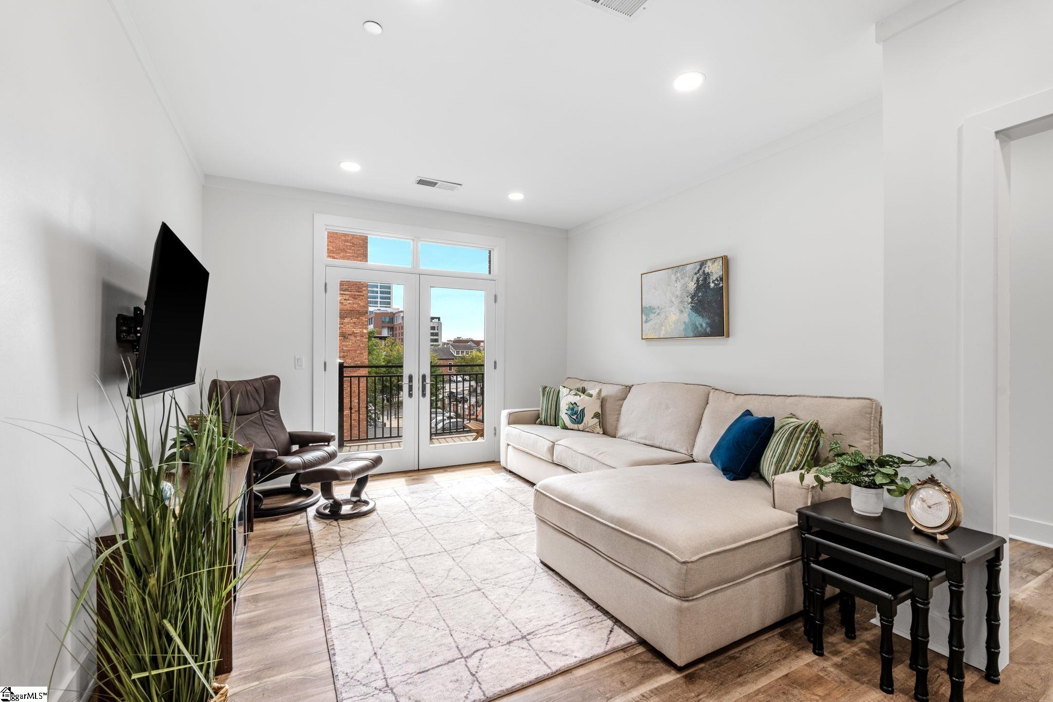 MLS #1559968 image #4