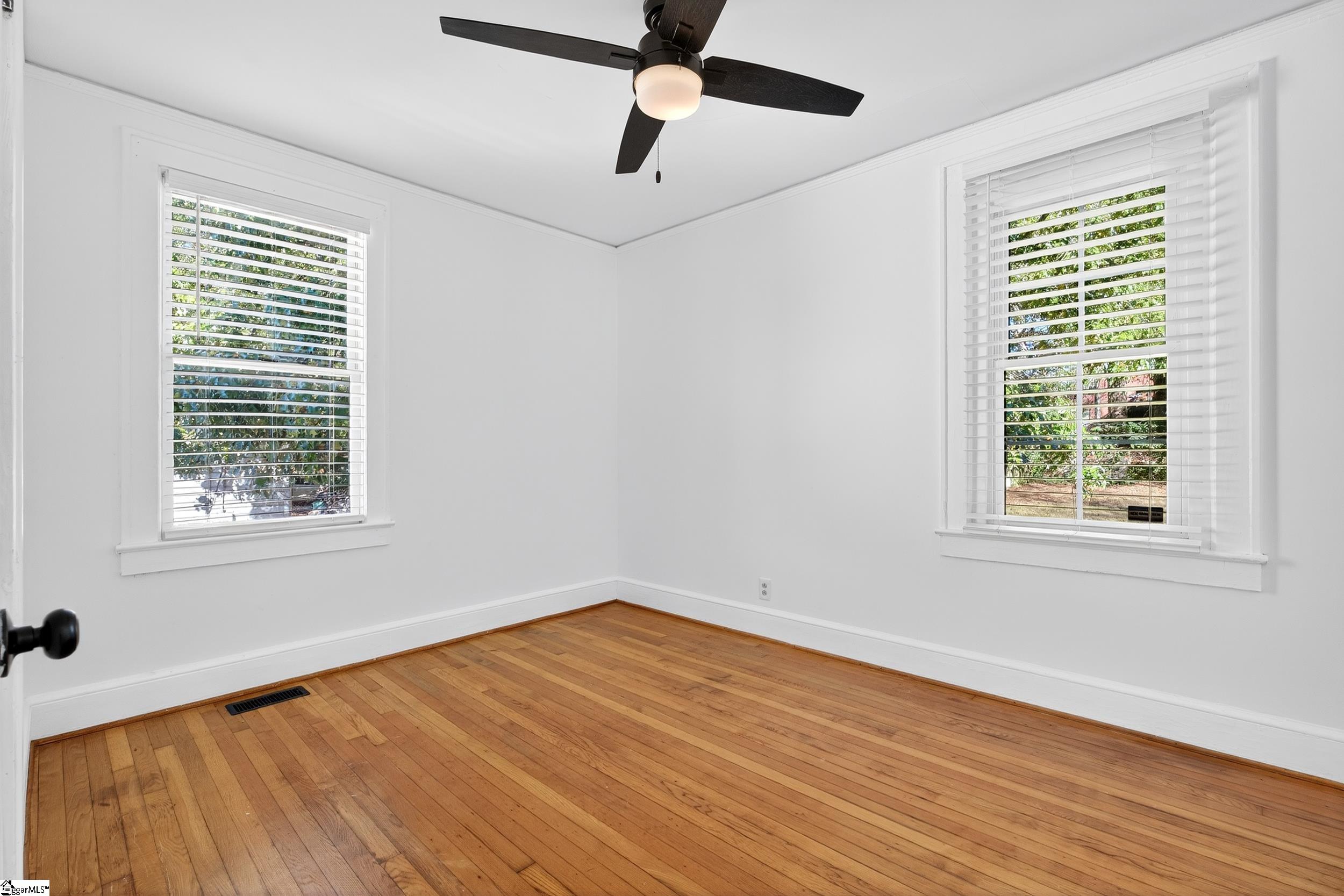 MLS #1572103 image #16