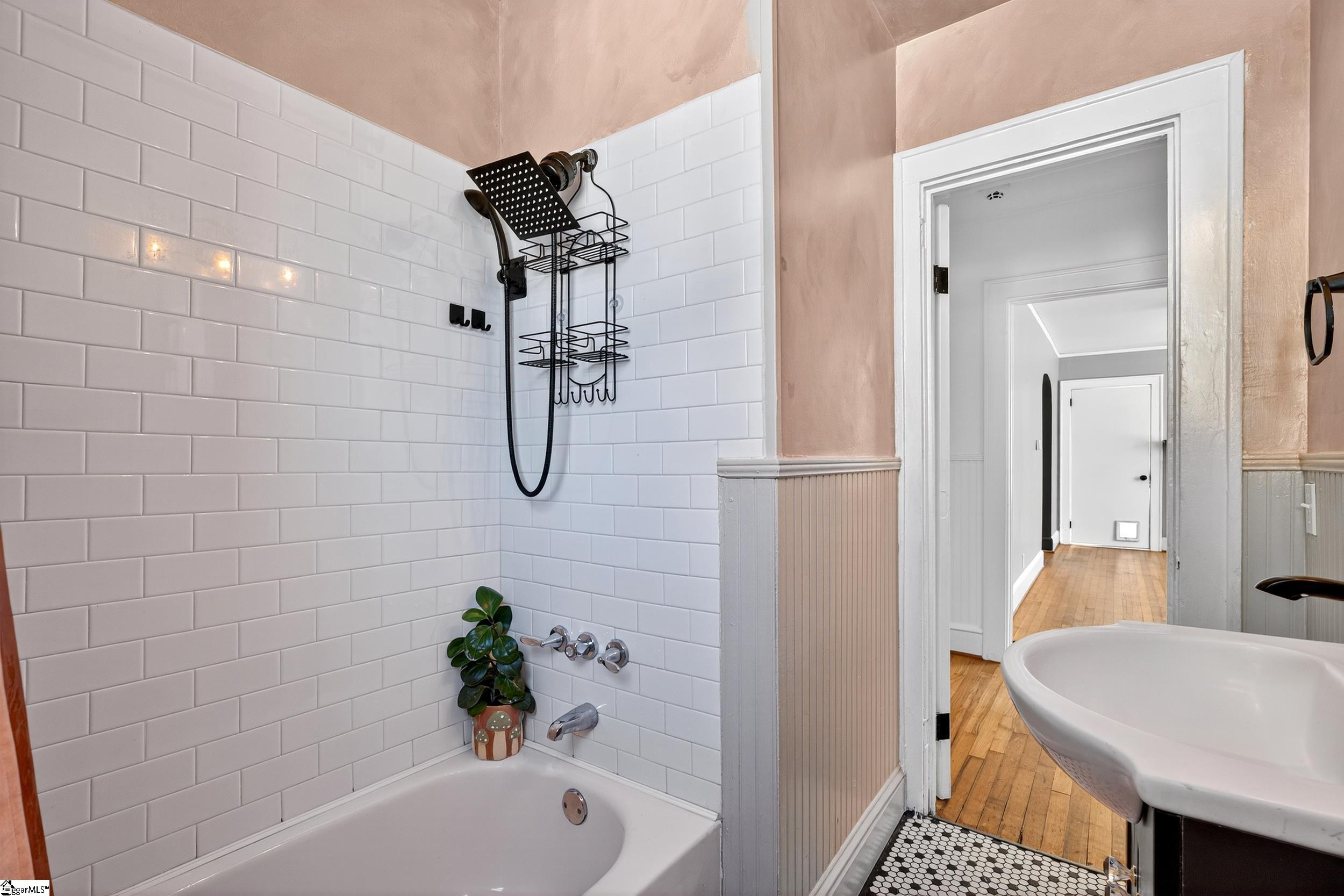 MLS #1572103 image #19