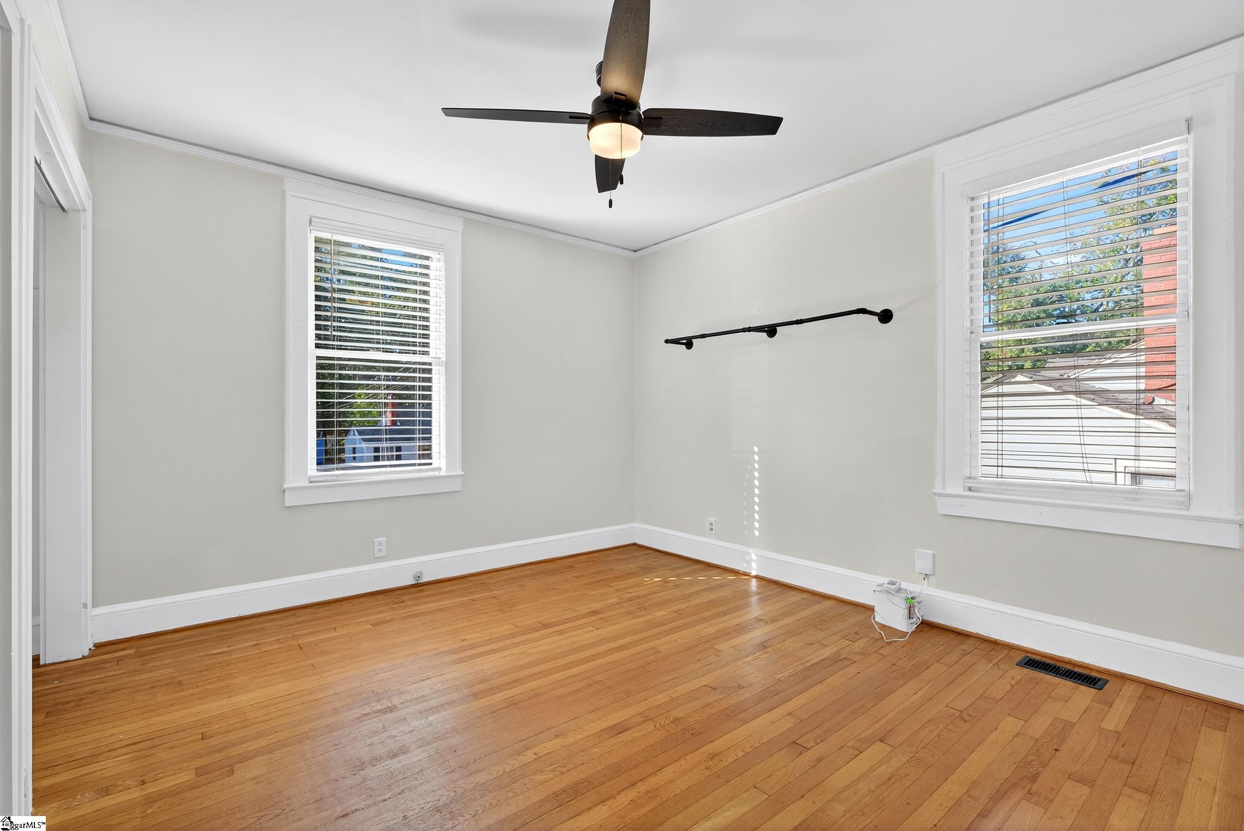 MLS #1572103 image #20