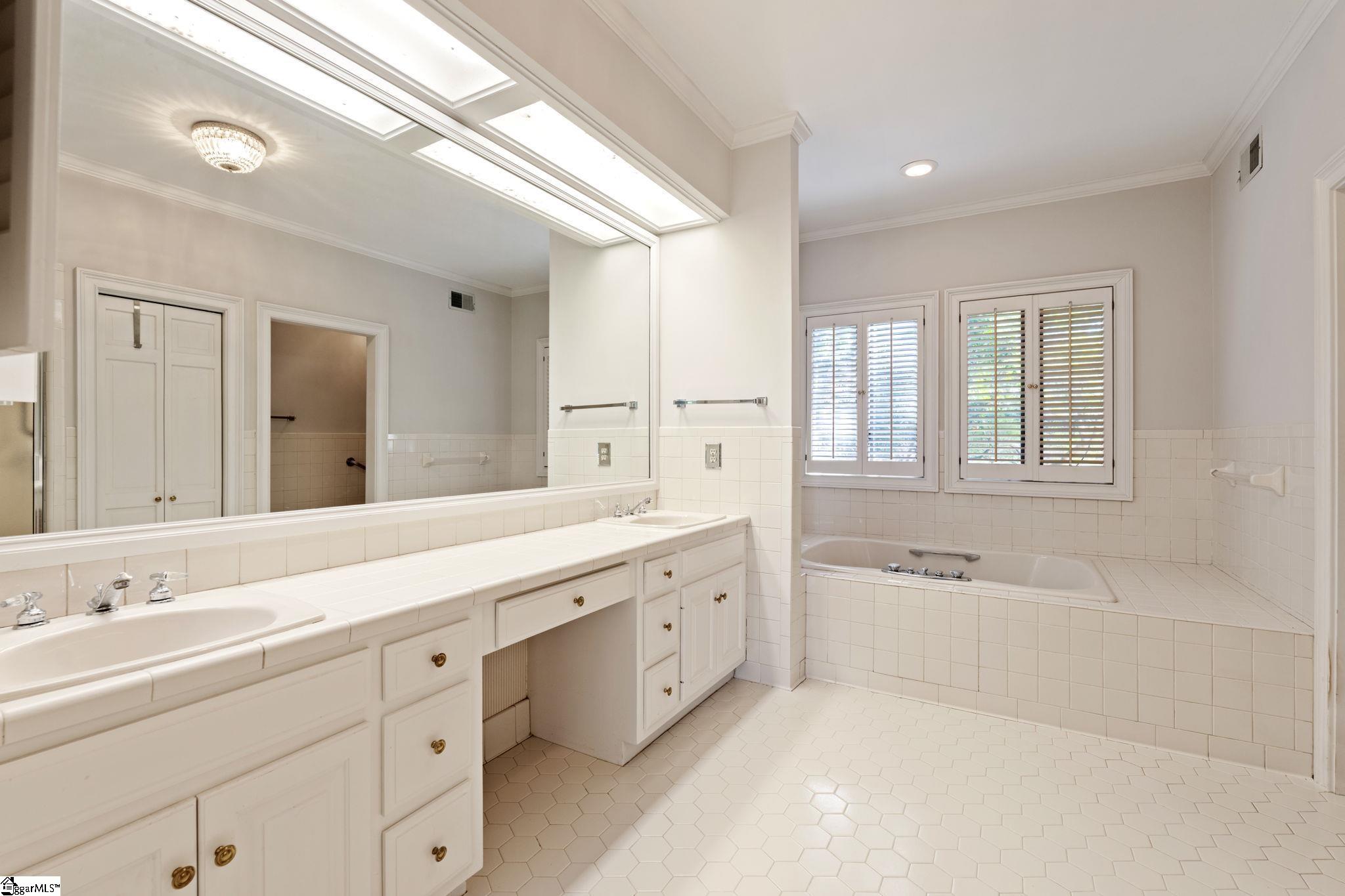 MLS #1572113 image #20