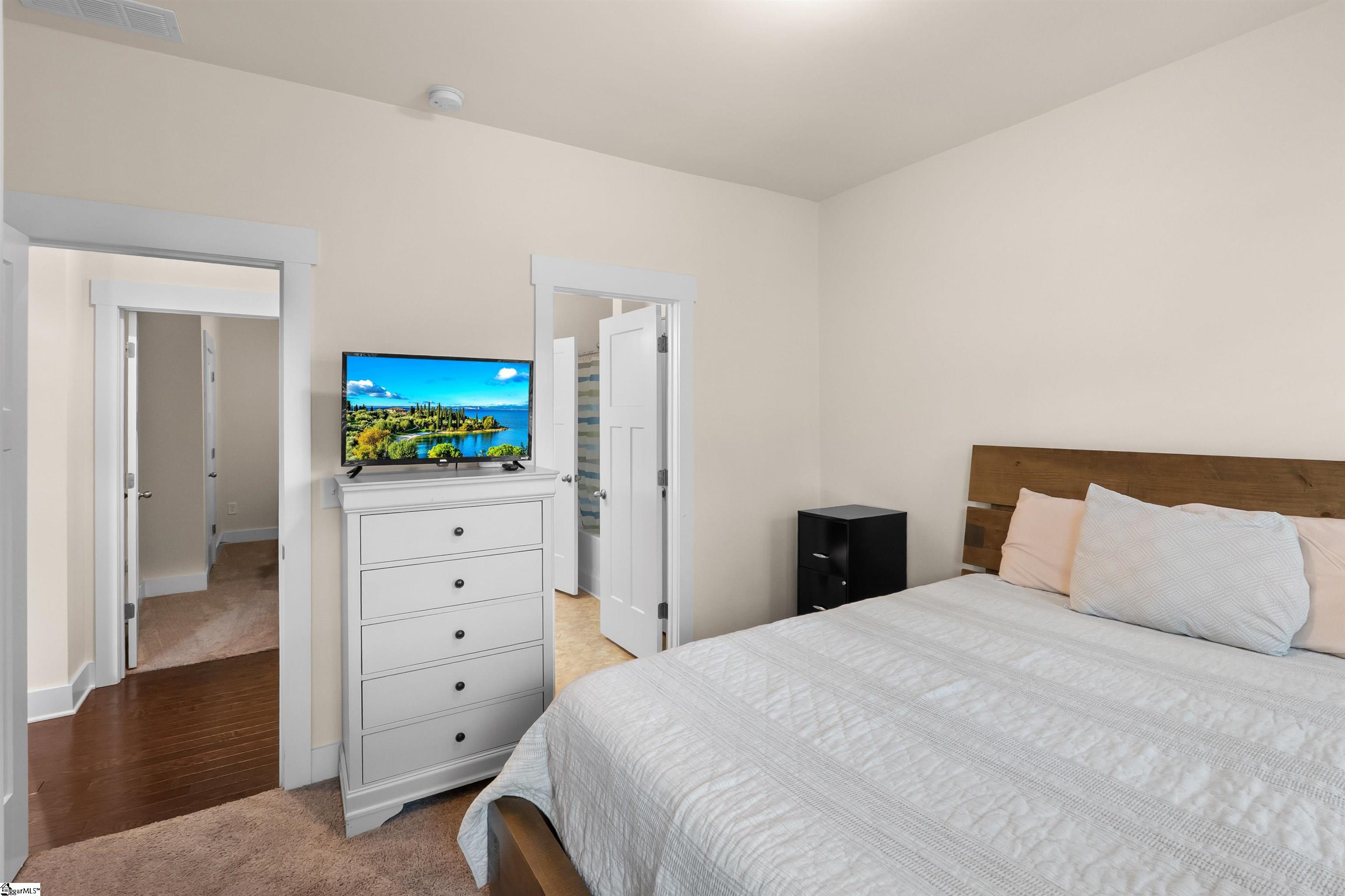 MLS #1572117 image #4