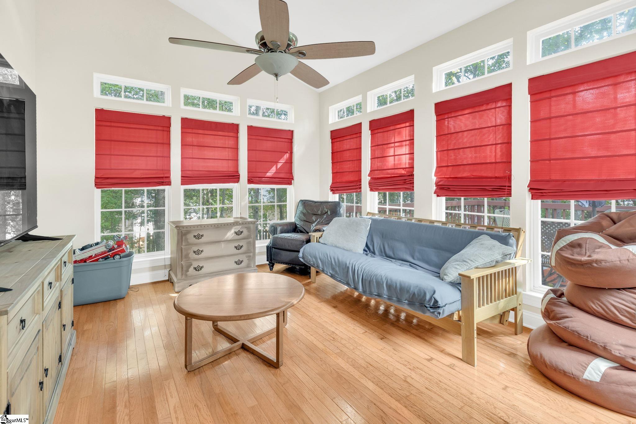 MLS #1572156 image #16