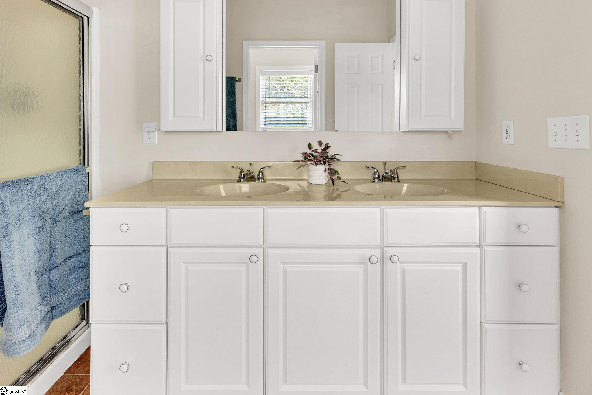 MLS #1572181 image #28