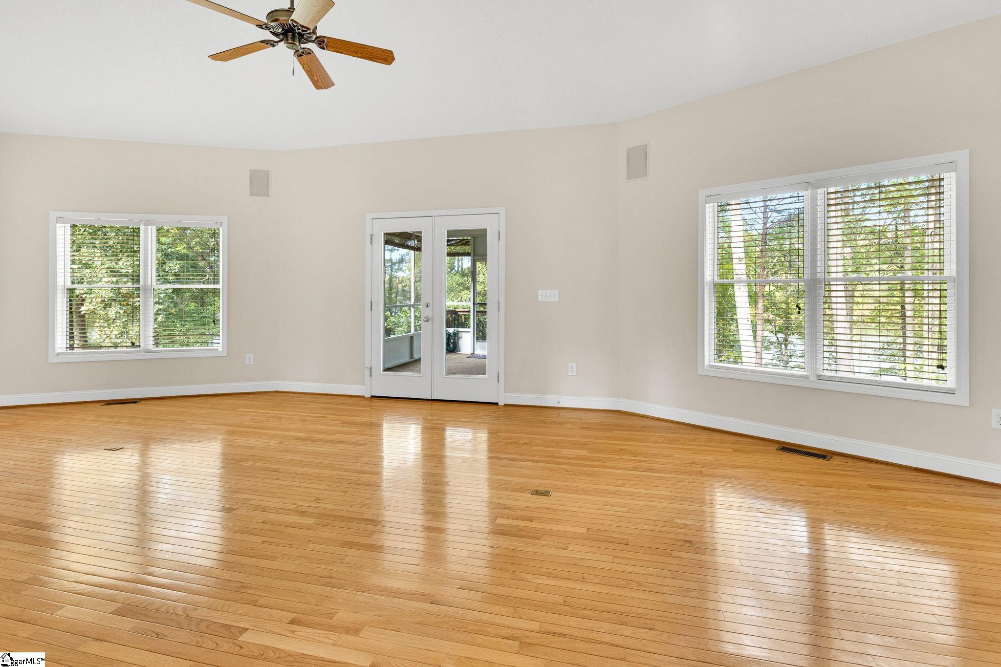 MLS #1572181 image #9