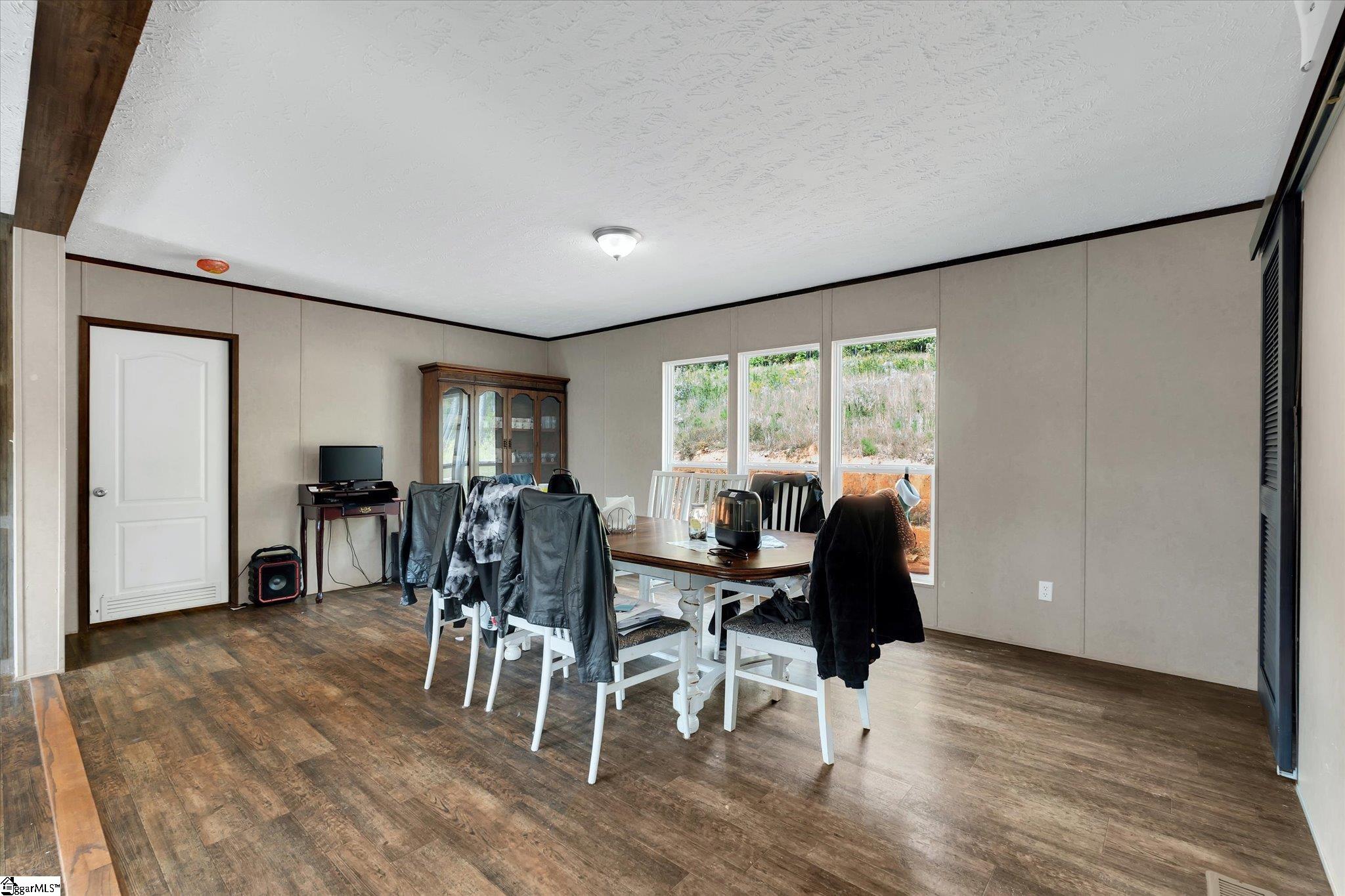 MLS #1572191 image #16