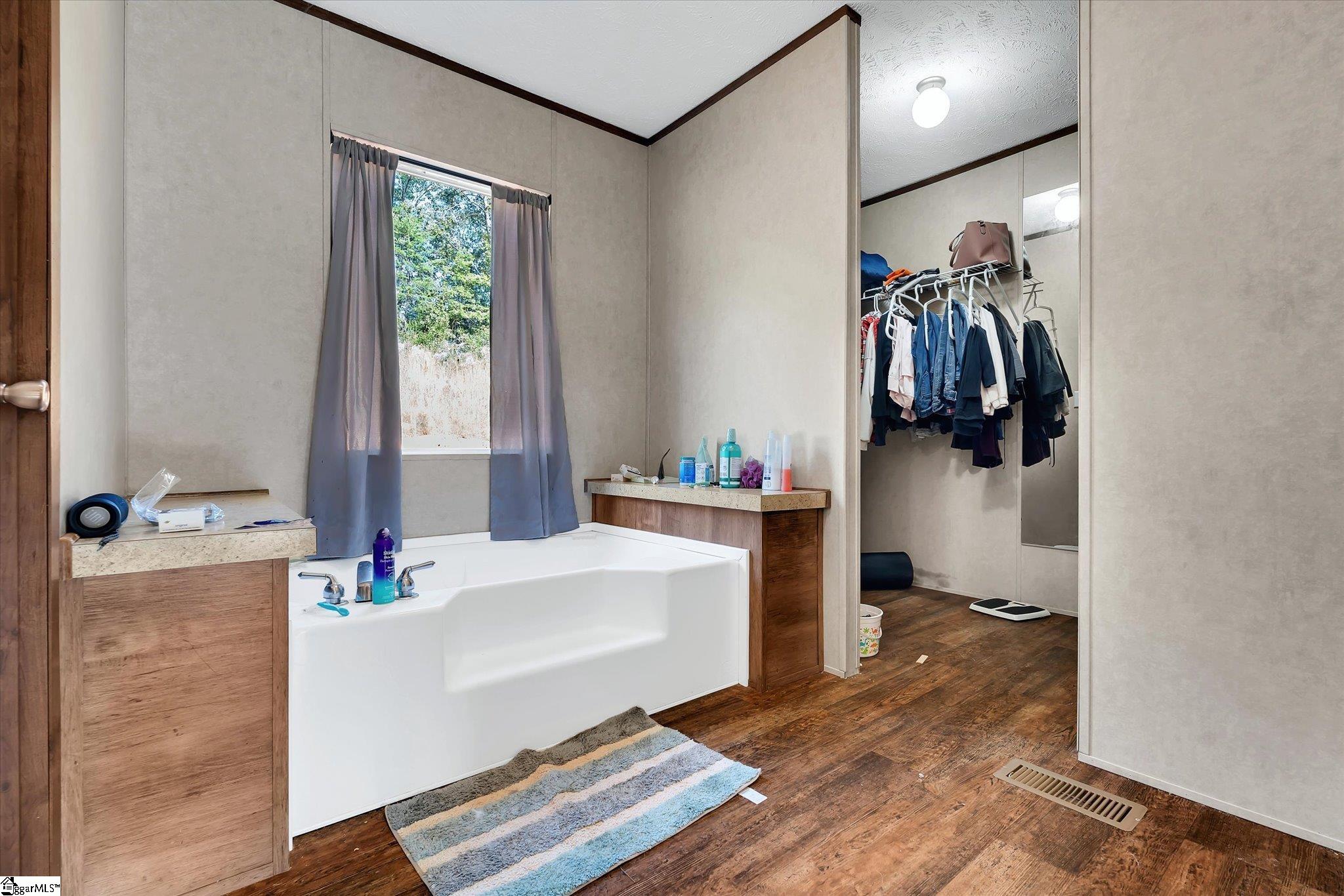 MLS #1572191 image #21