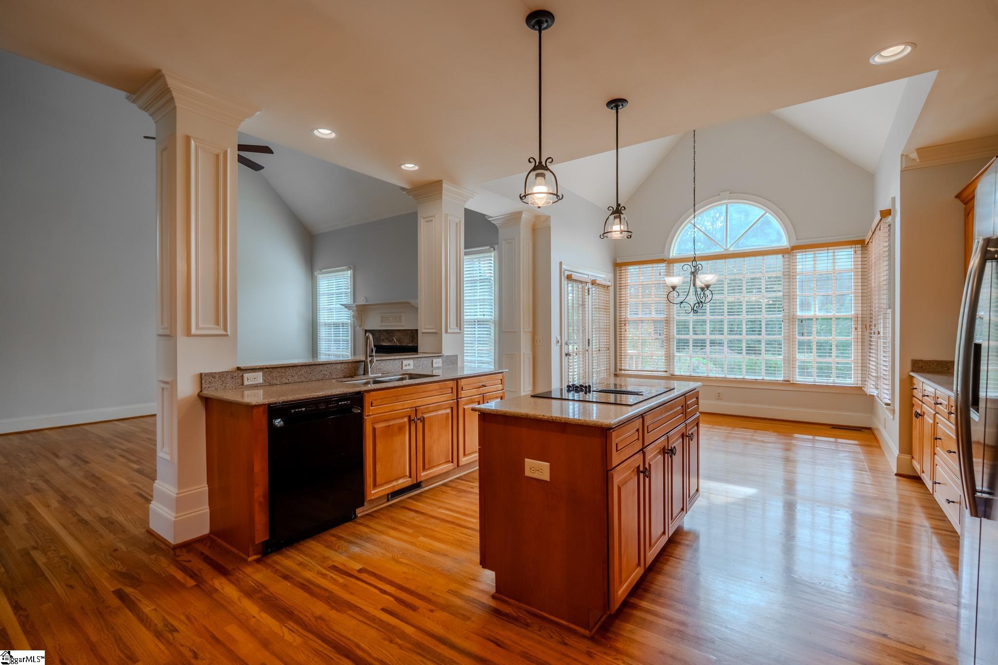 MLS #1572194 image #25