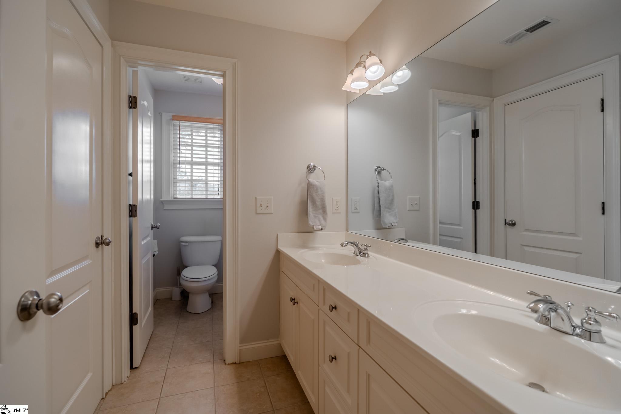 MLS #1572194 image #37