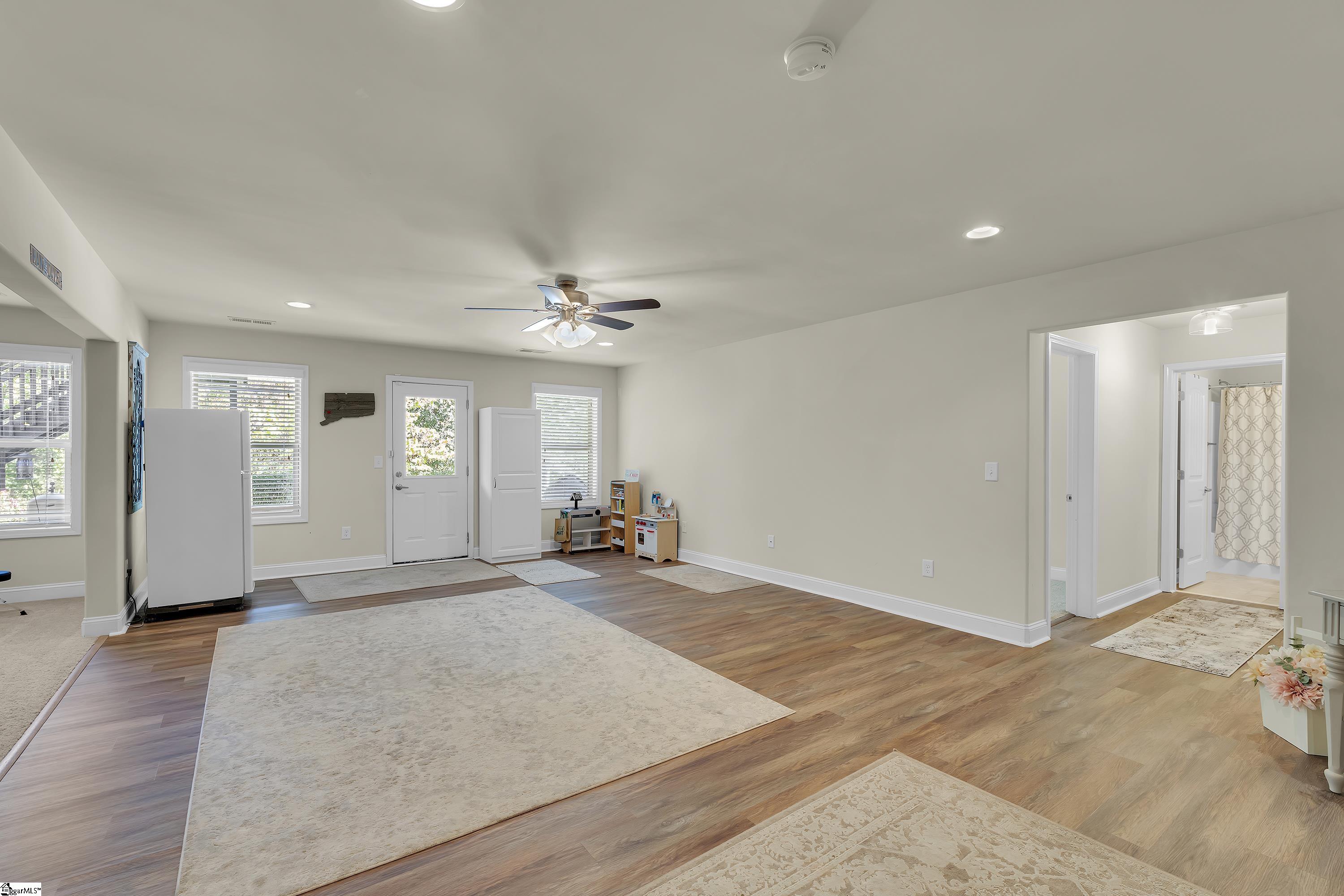 MLS #1572210 image #36