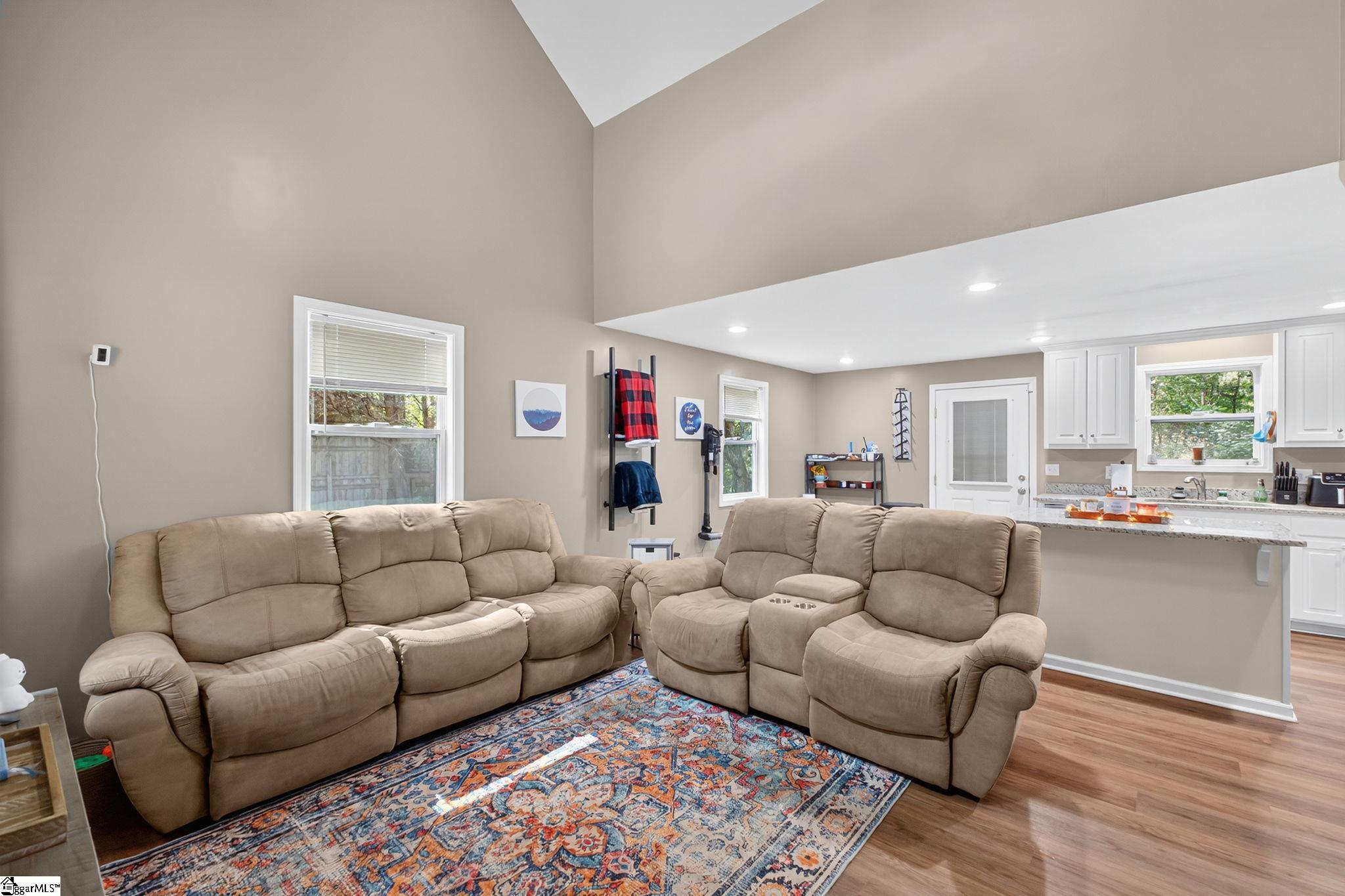 MLS #1572246 image #4