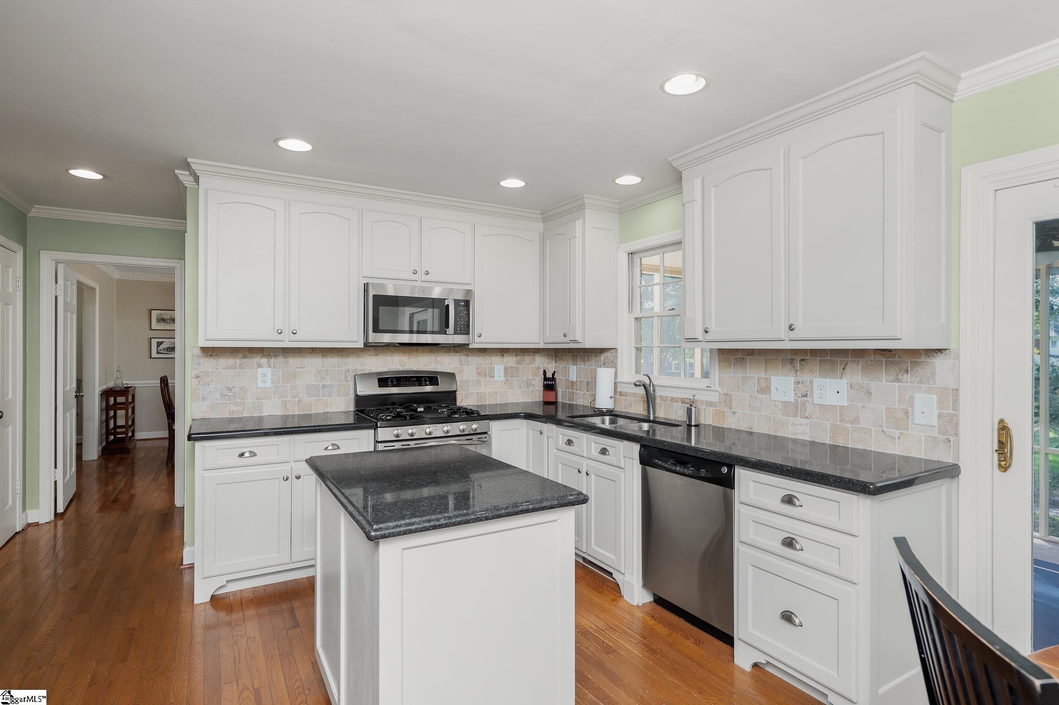 MLS #1572254 image #9