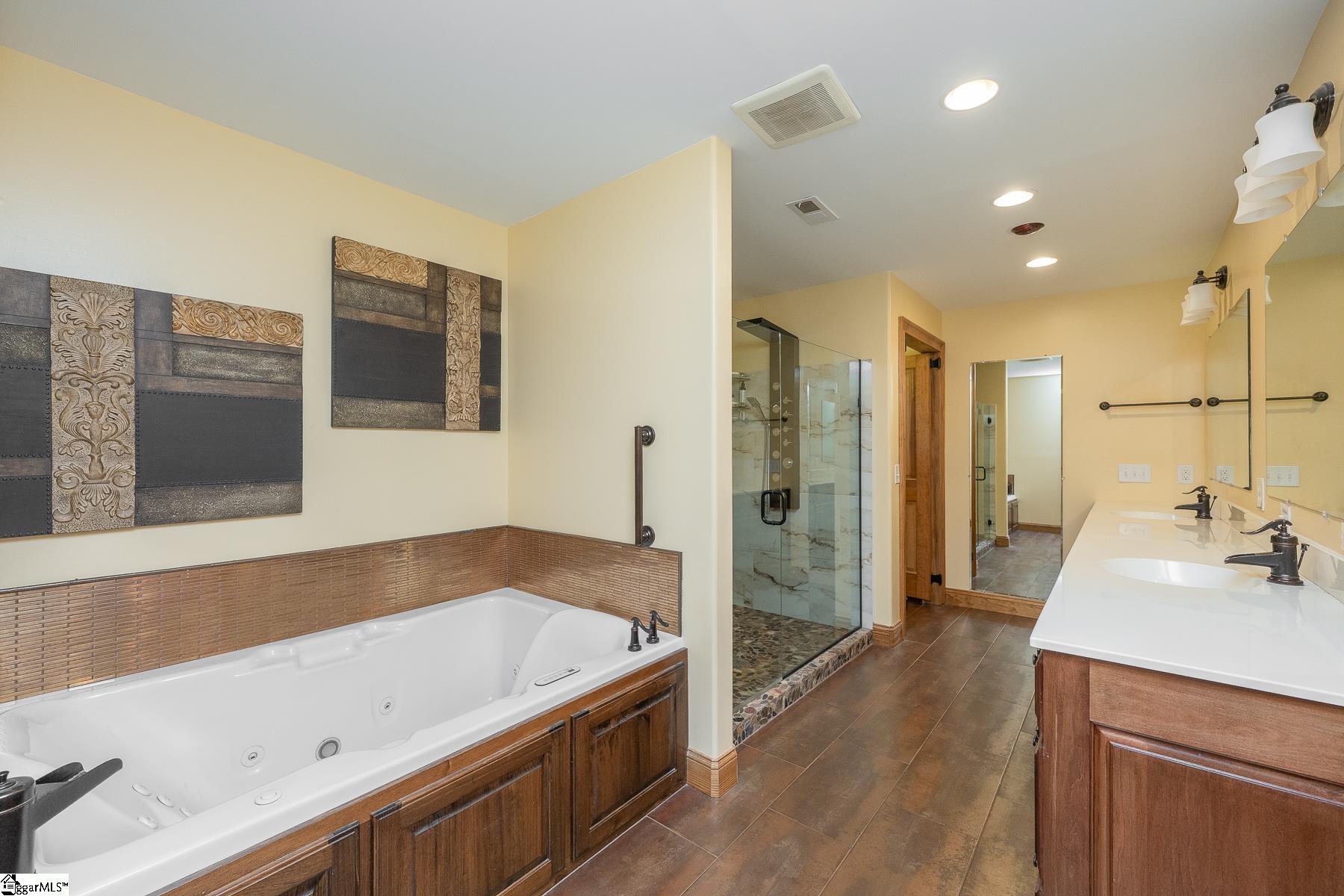 MLS #1572291 image #21