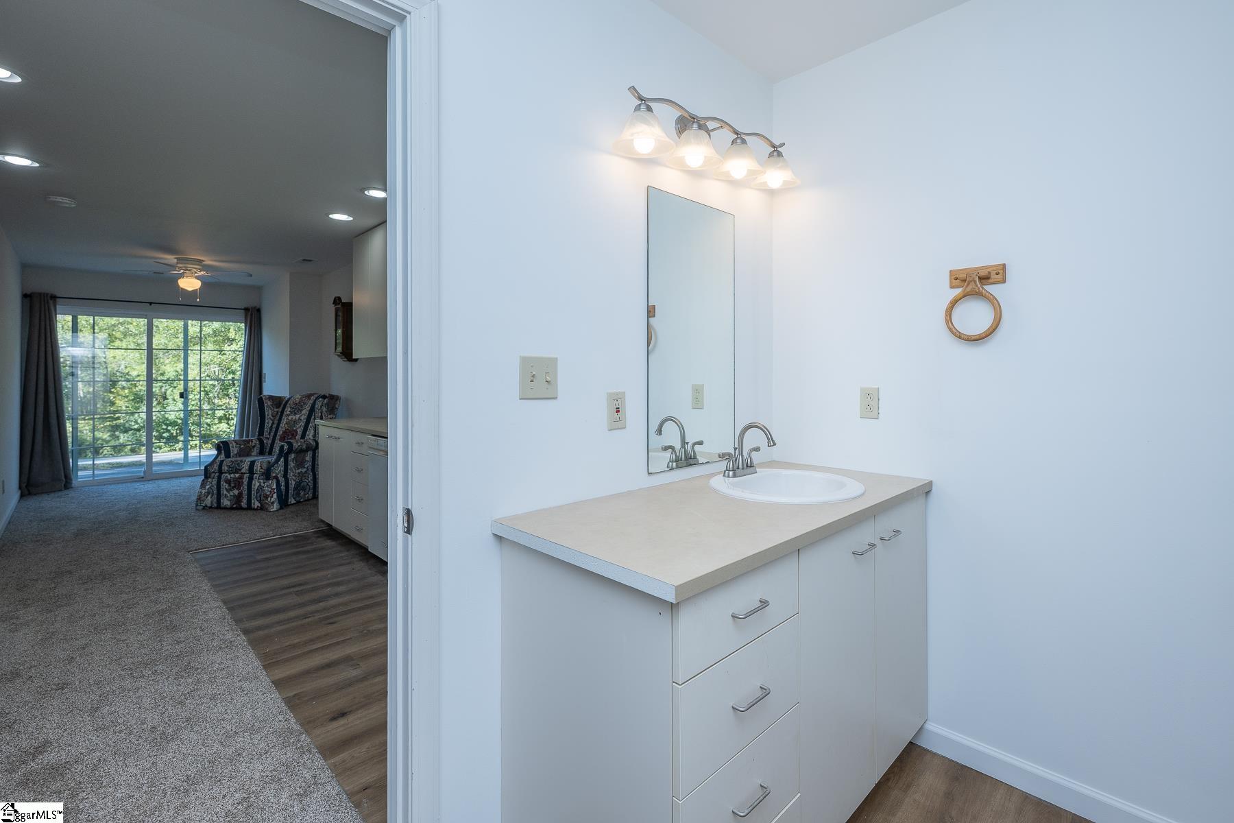 MLS #1572291 image #47