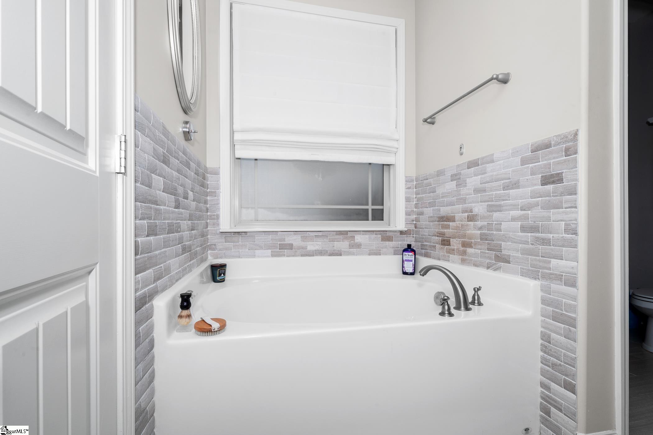 MLS #1572312 image #17