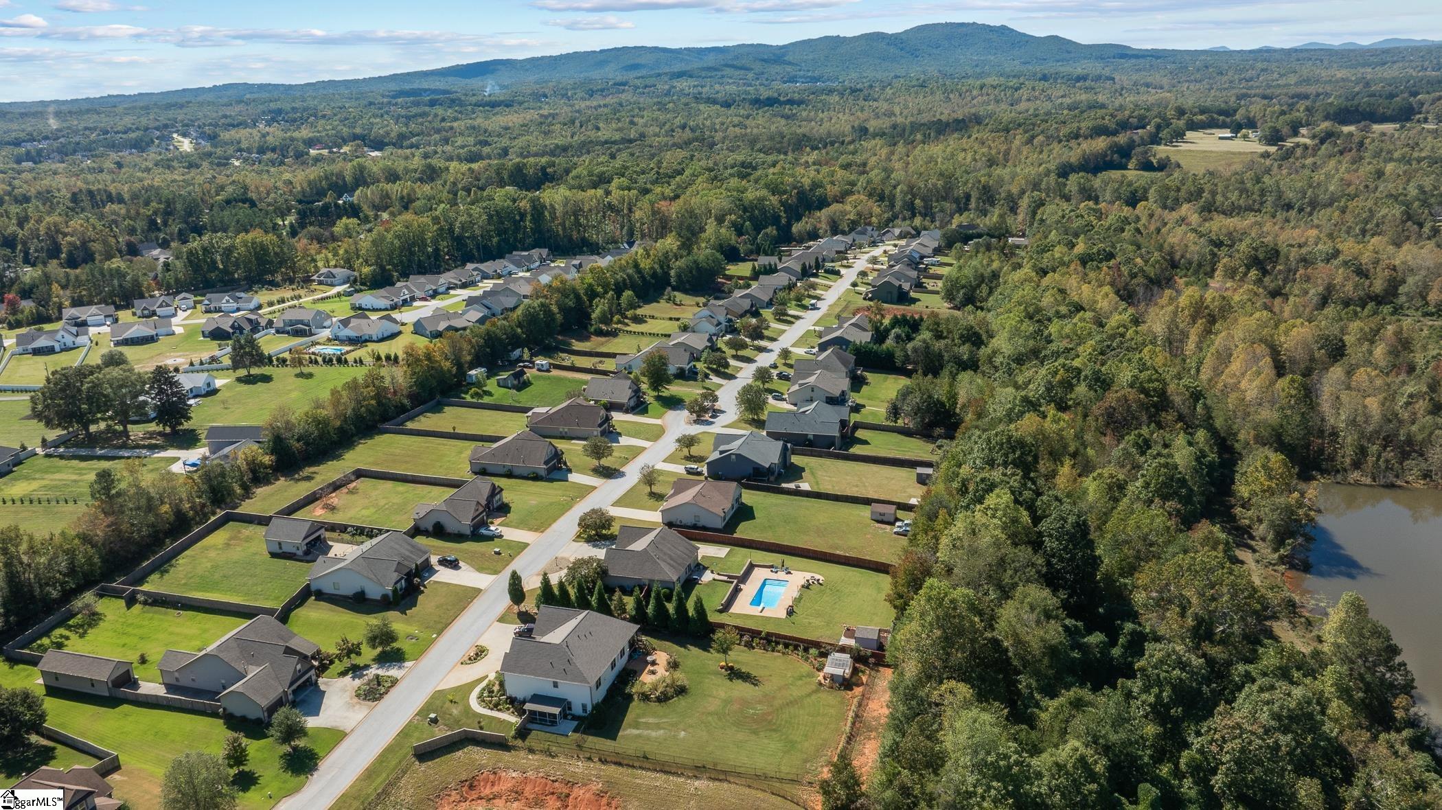 MLS #1572312 image #42