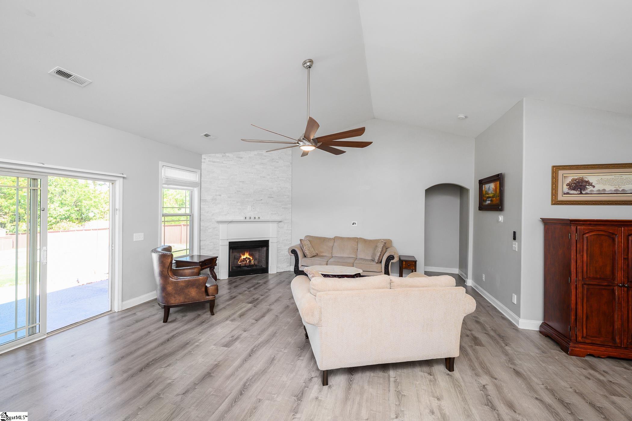 MLS #1572312 image #9