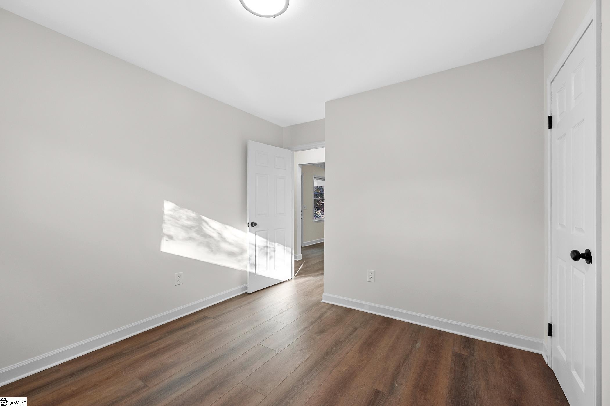 MLS #1572379 image #33