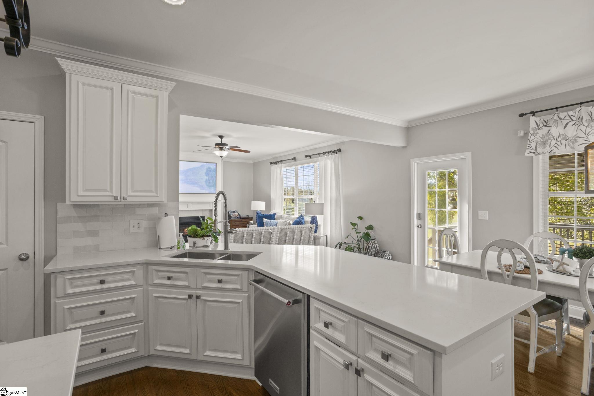 MLS #1572429 image #13