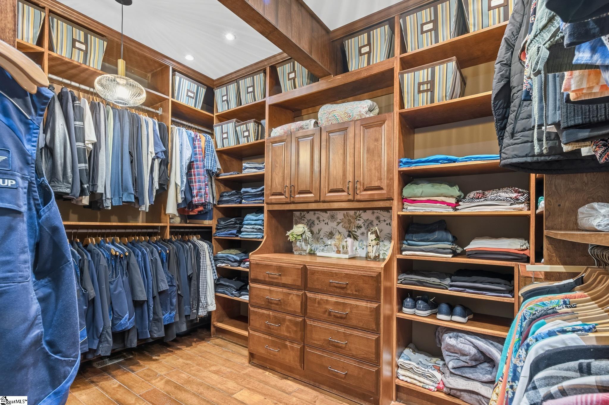 MLS #1572440 image #37