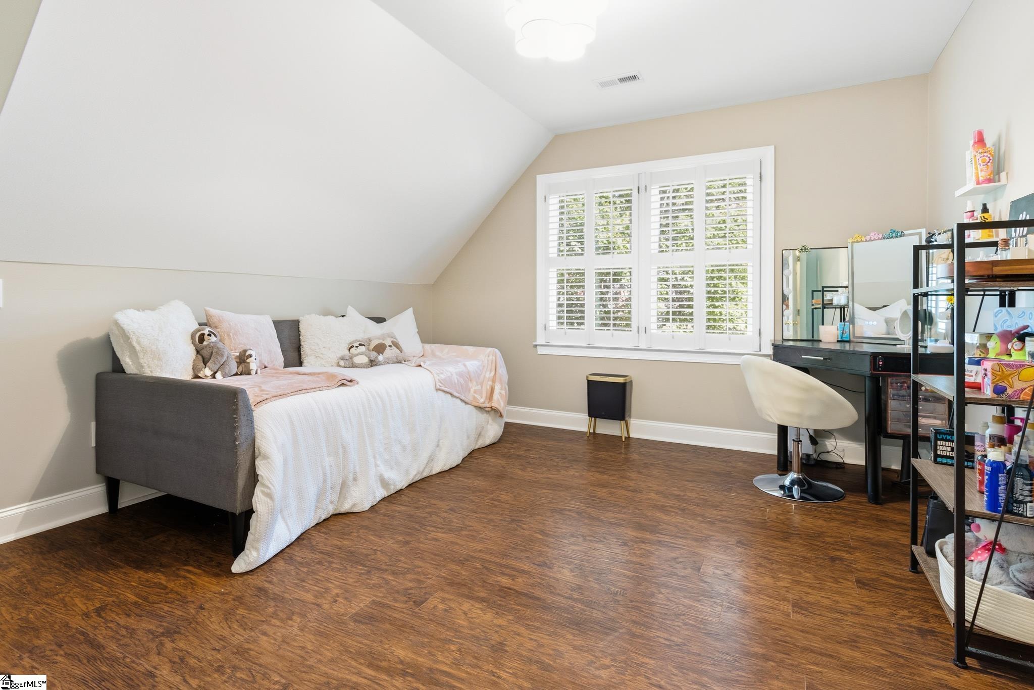 MLS #1572440 image #38