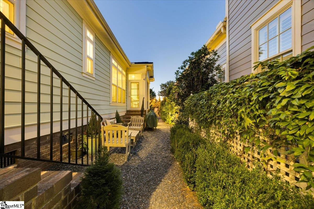 MLS #1572446 image #31