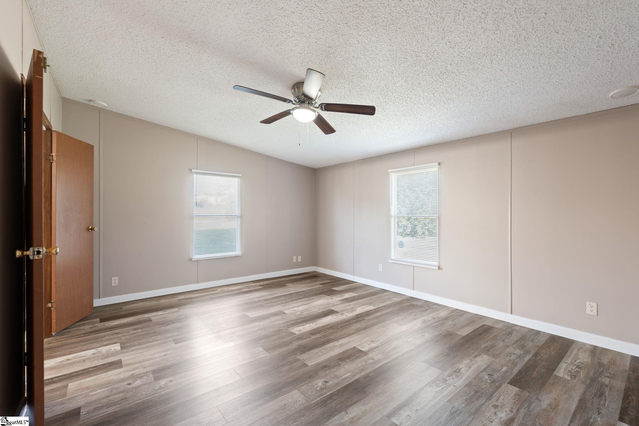 MLS #1572457 image #17