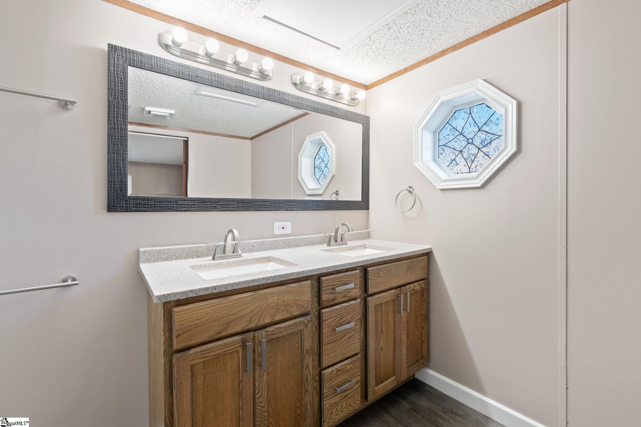 MLS #1572457 image #20